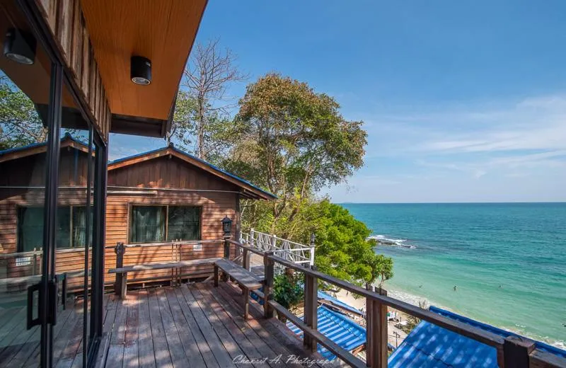 Balcony/Terrace in Sangthian Beach Resort