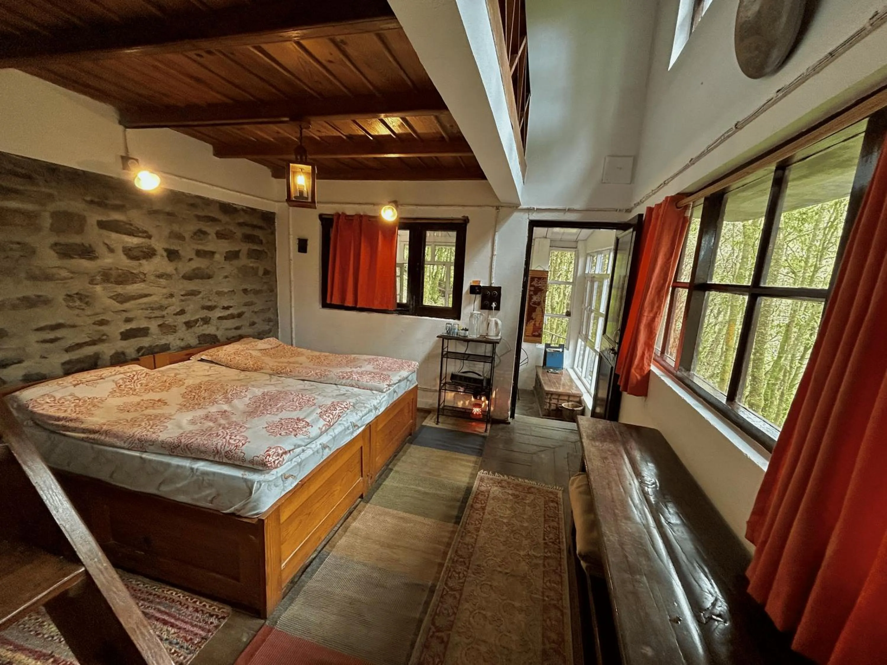 Bedroom, Bed in Jungle Lore Birding Lodge