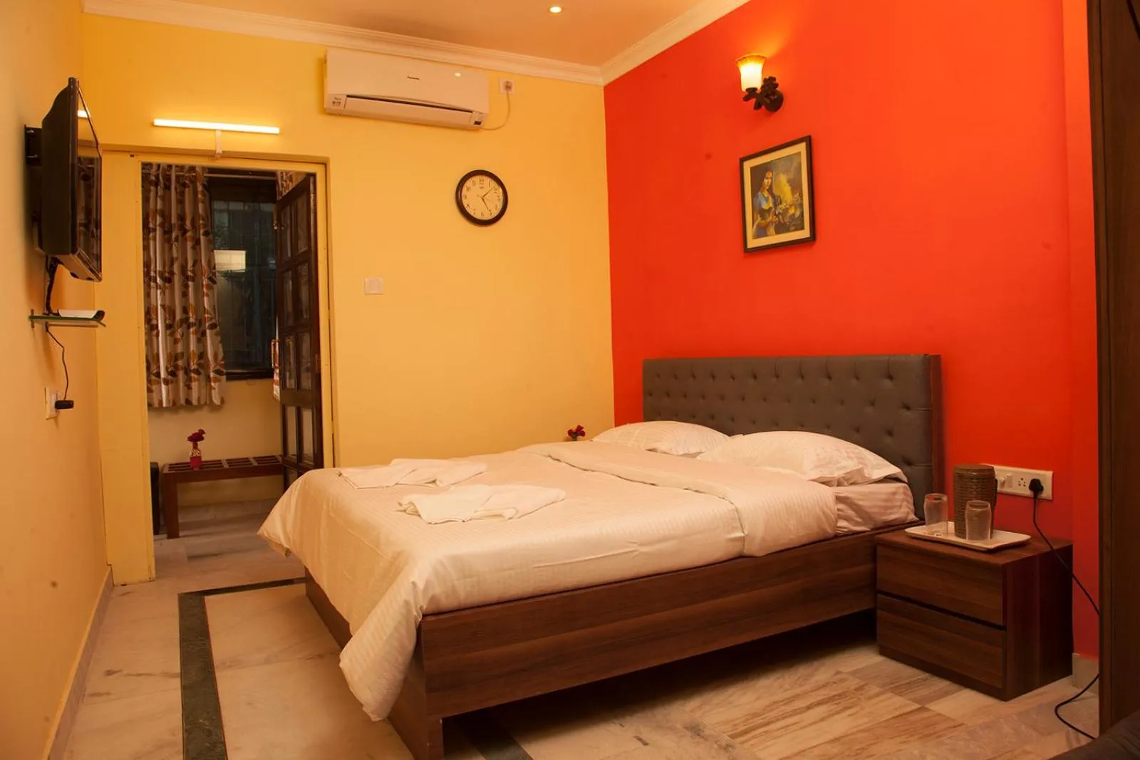 Bed in Om Sai Villa Guesthouse