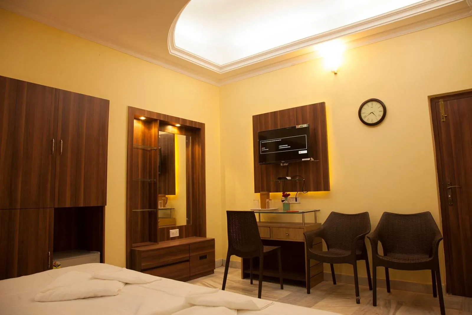 Bed in Om Sai Villa Guesthouse
