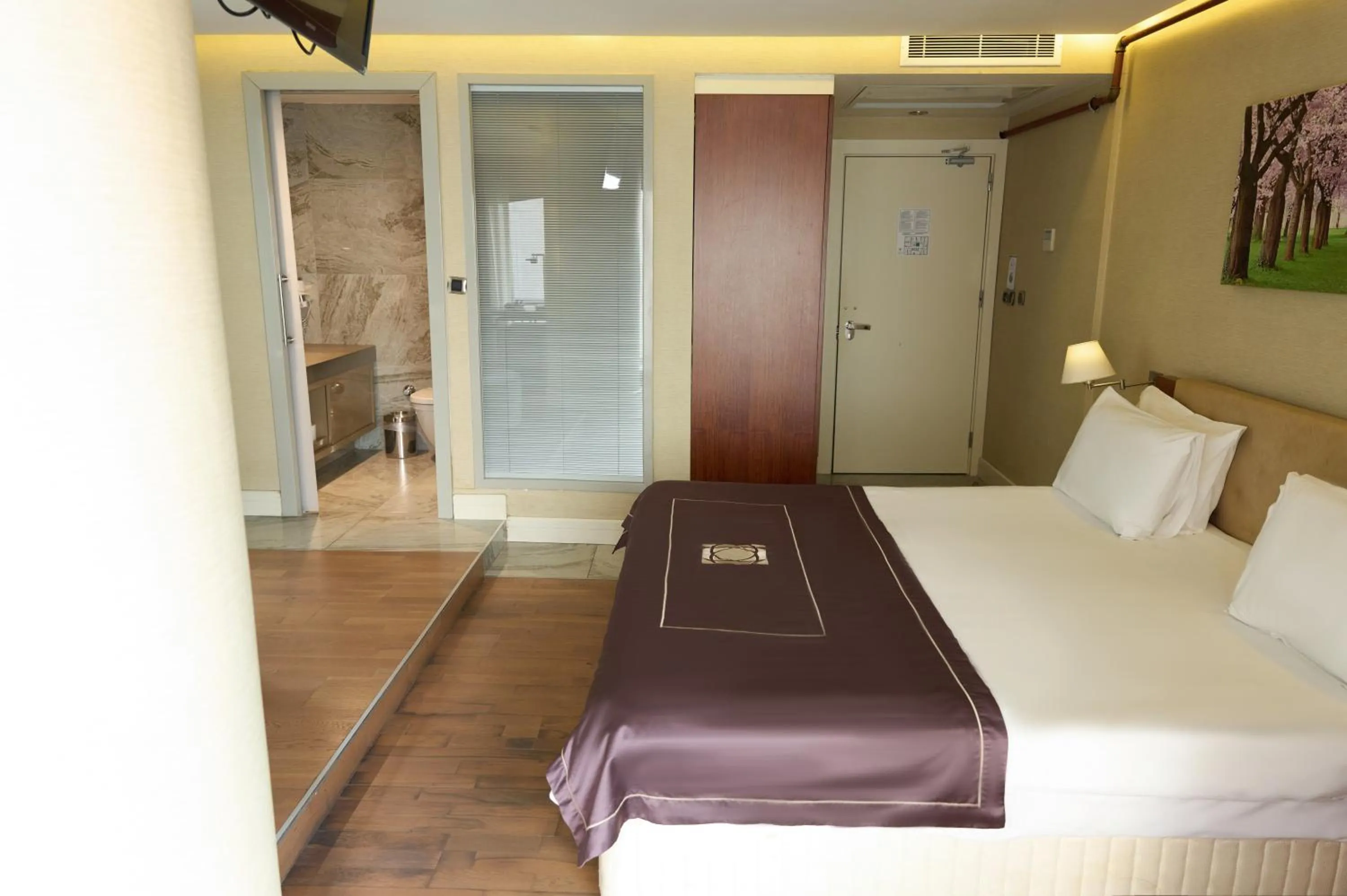 Bed in Taba Luxury Suites and Hotel