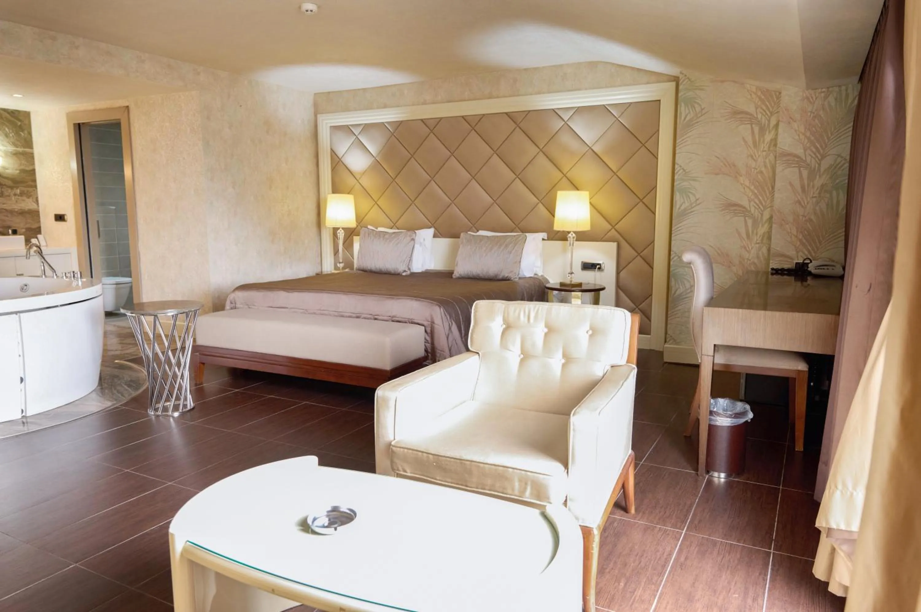 Bed in Taba Luxury Suites and Hotel