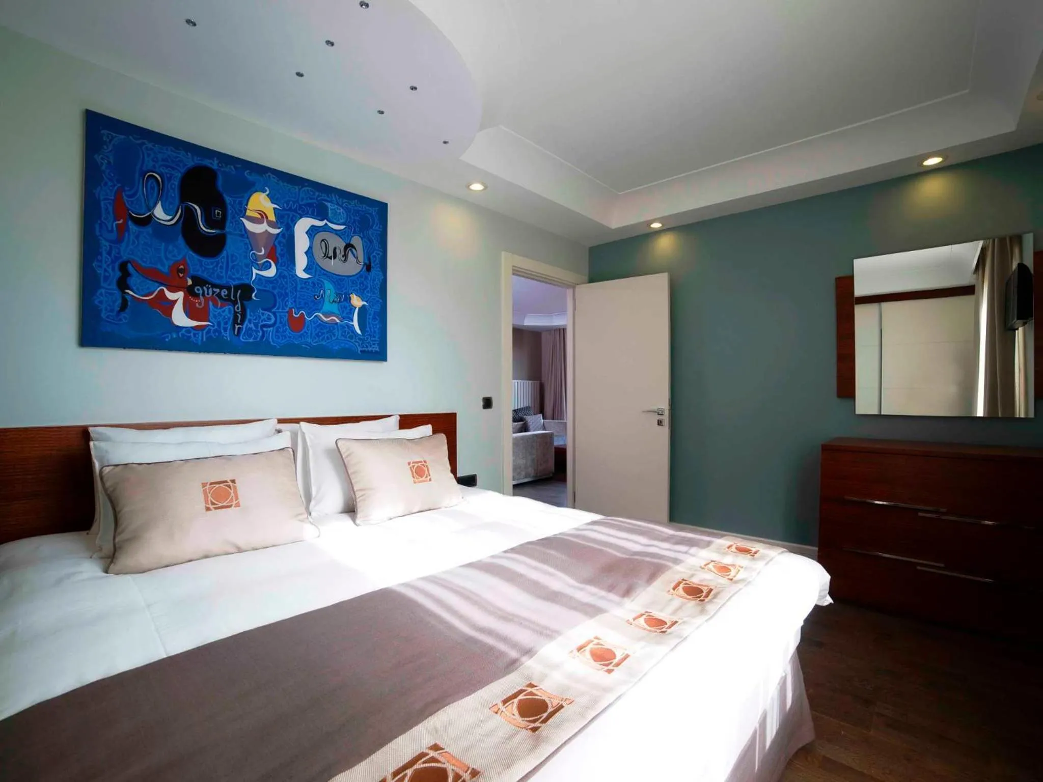 Bed in Taba Luxury Suites and Hotel