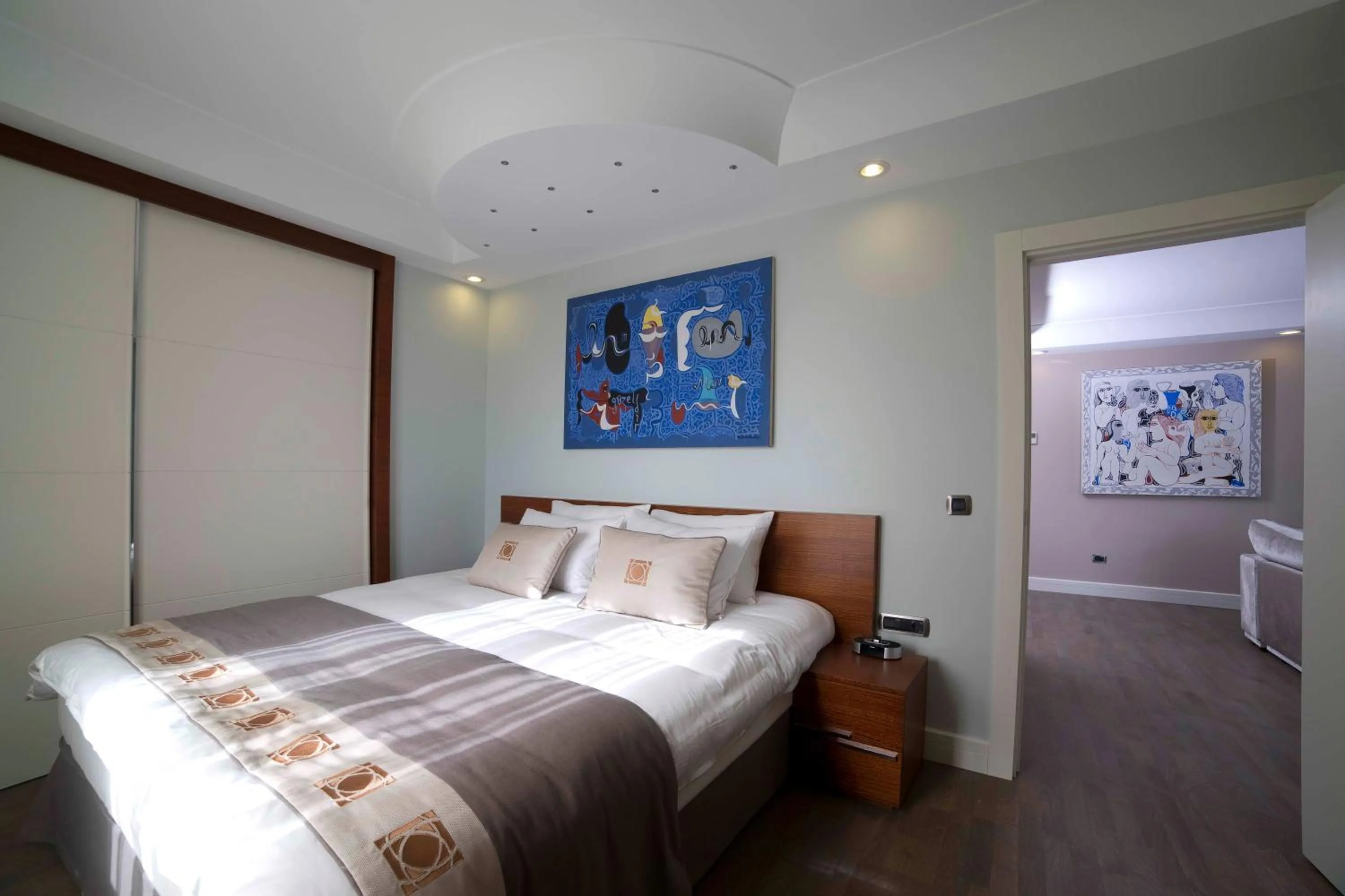 Bed in Taba Luxury Suites and Hotel