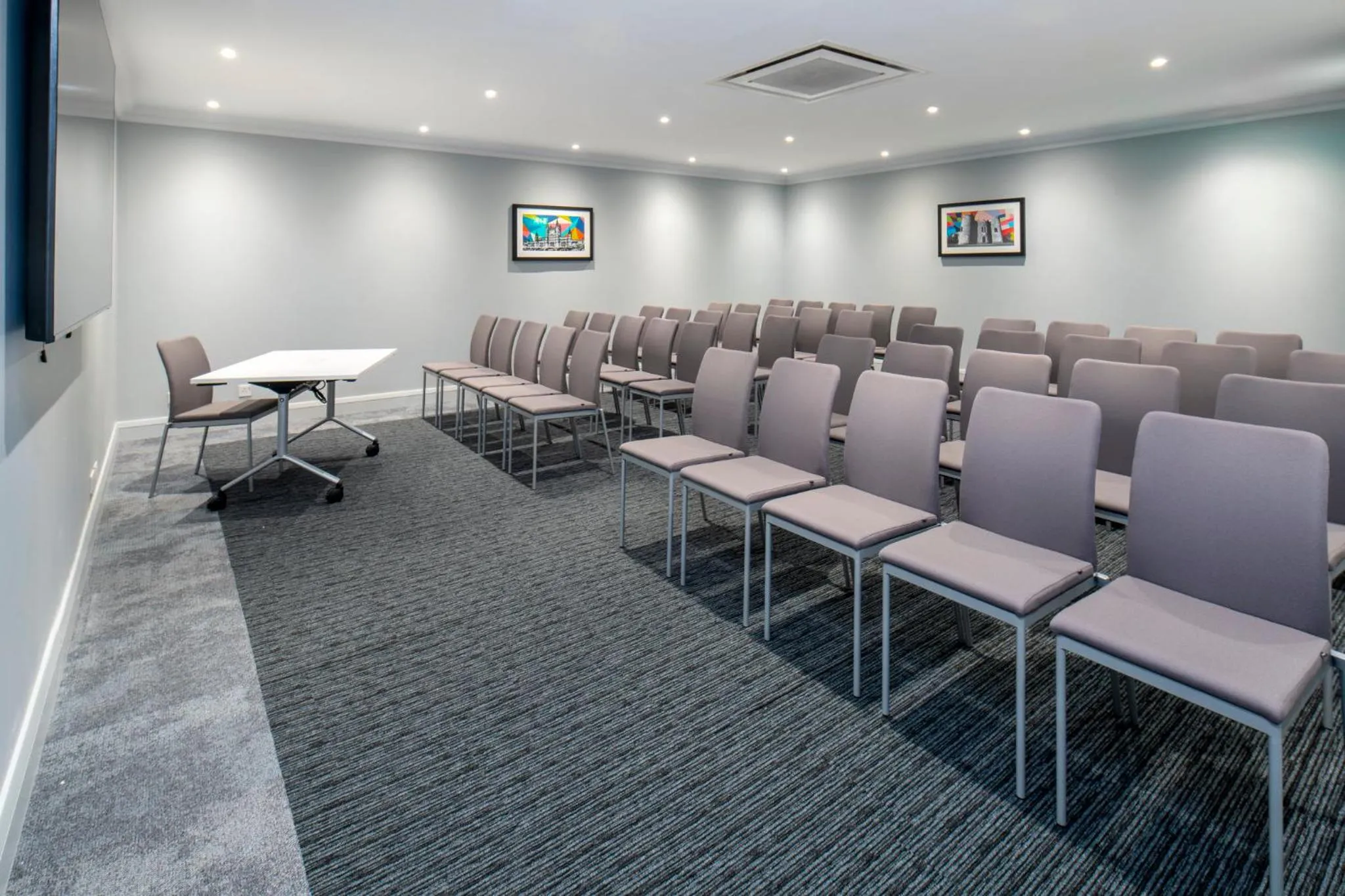 Meeting/conference room in Holiday Inn Bristol Filton by IHG