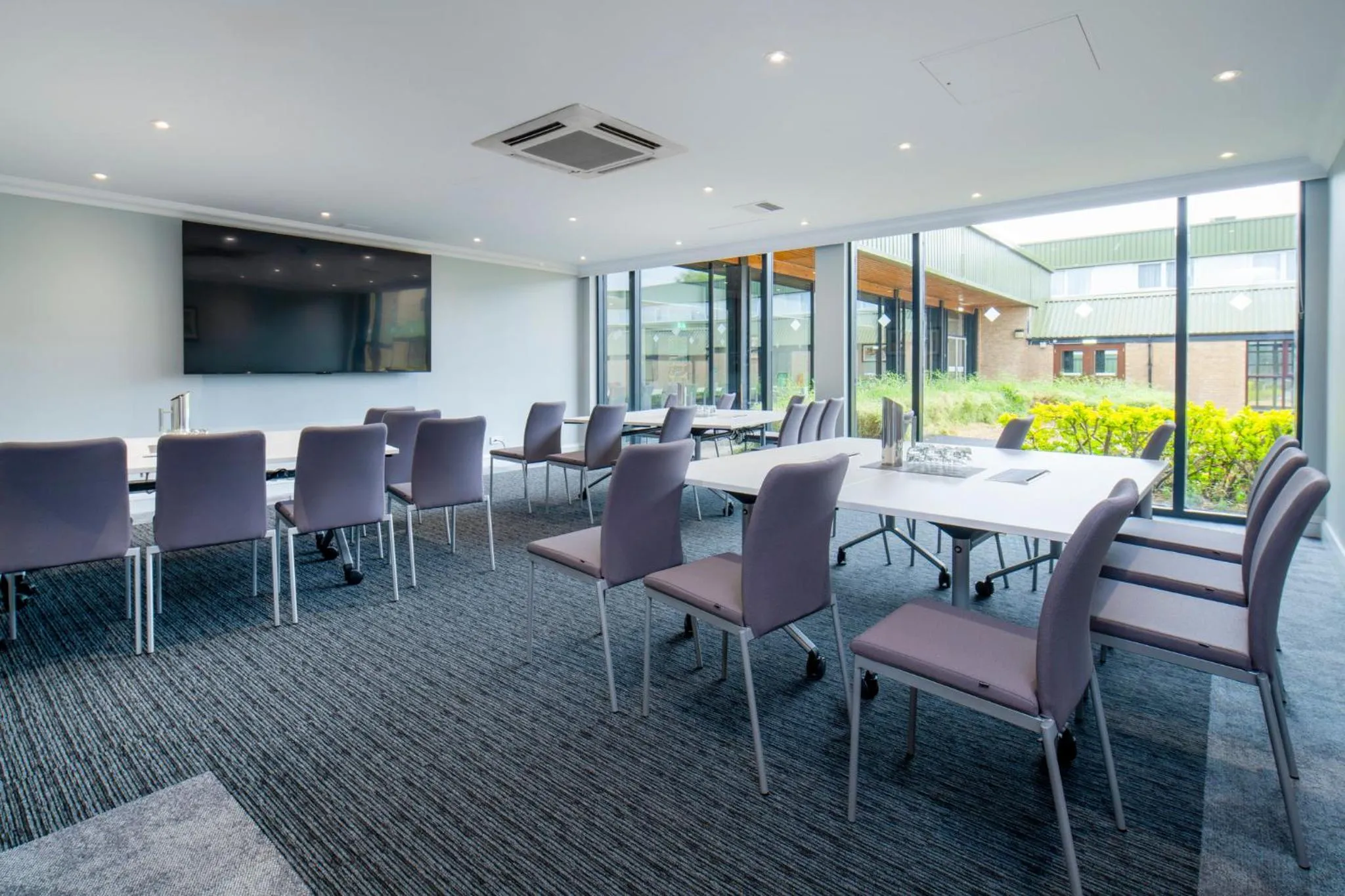 Meeting/conference room in Holiday Inn Bristol Filton by IHG