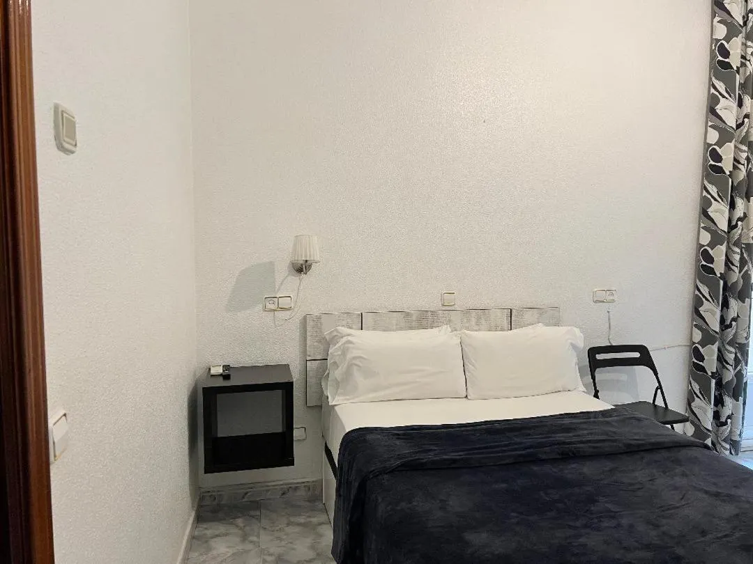 Bed in Hostal Palacios Fuencarral