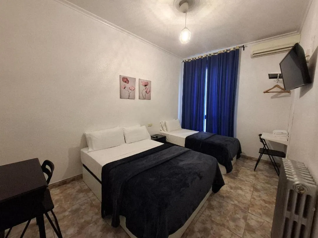 Bed in Hostal Palacios Fuencarral