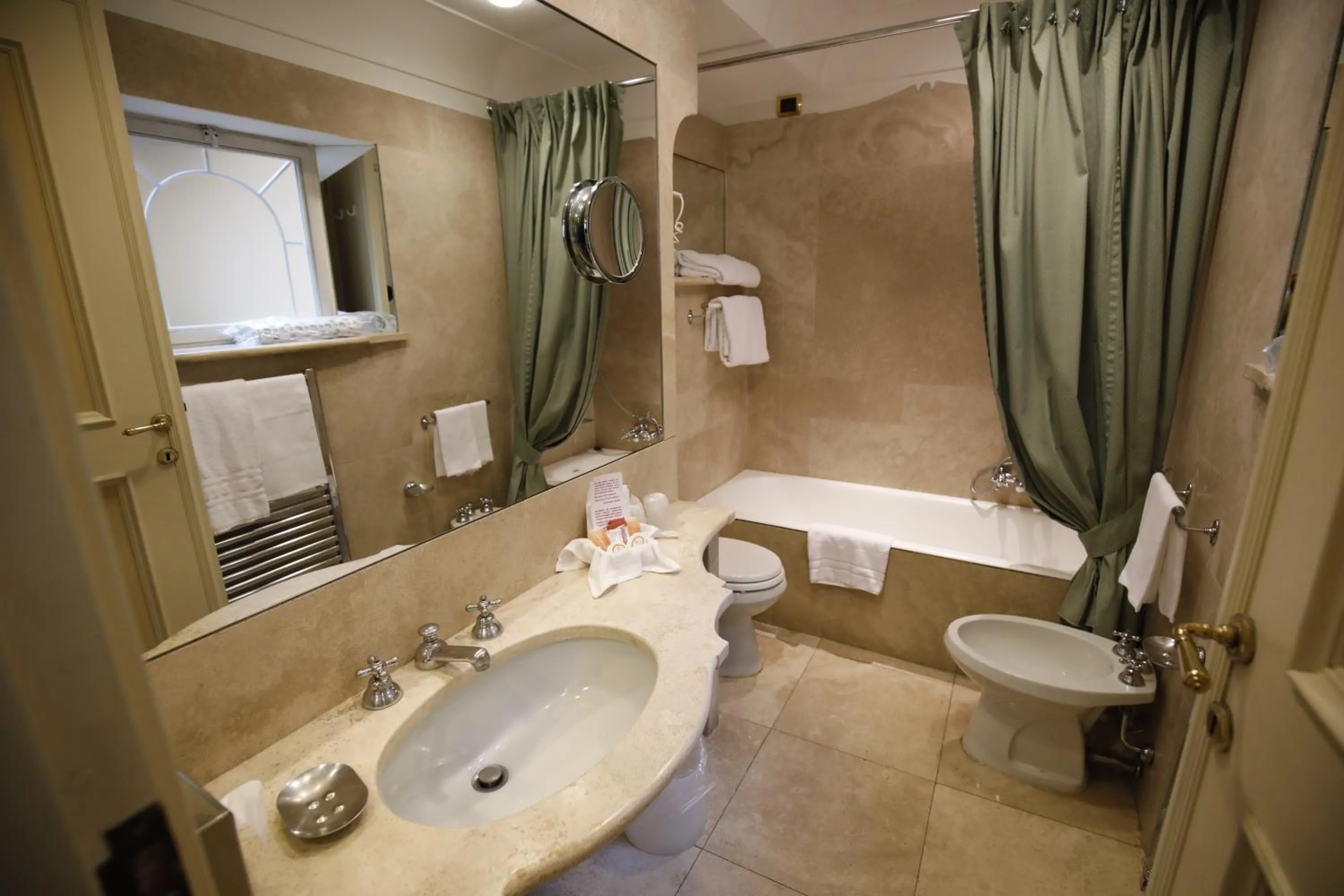 Bathroom in Hotel S. Anna