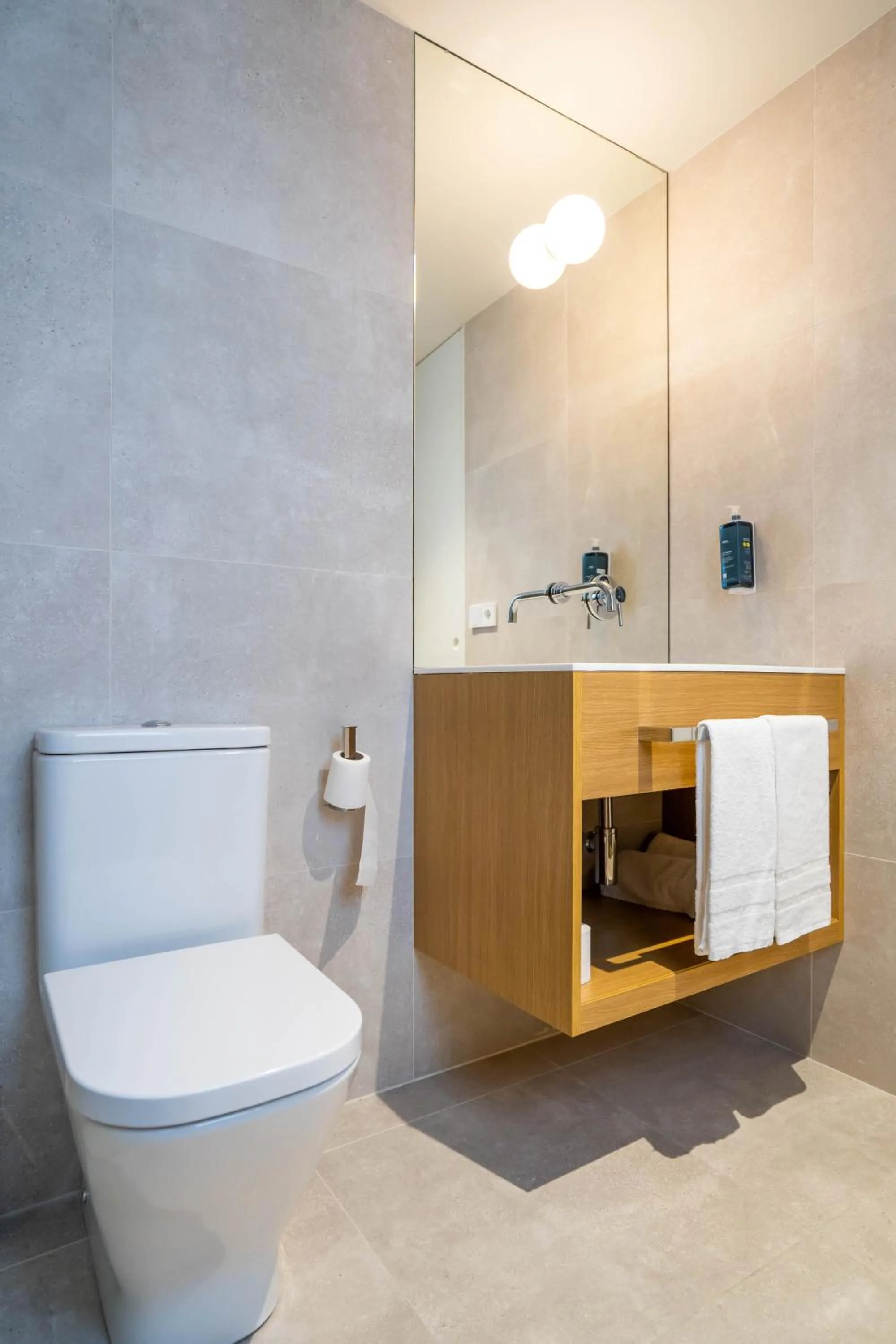 Toilet in Teide Rooms