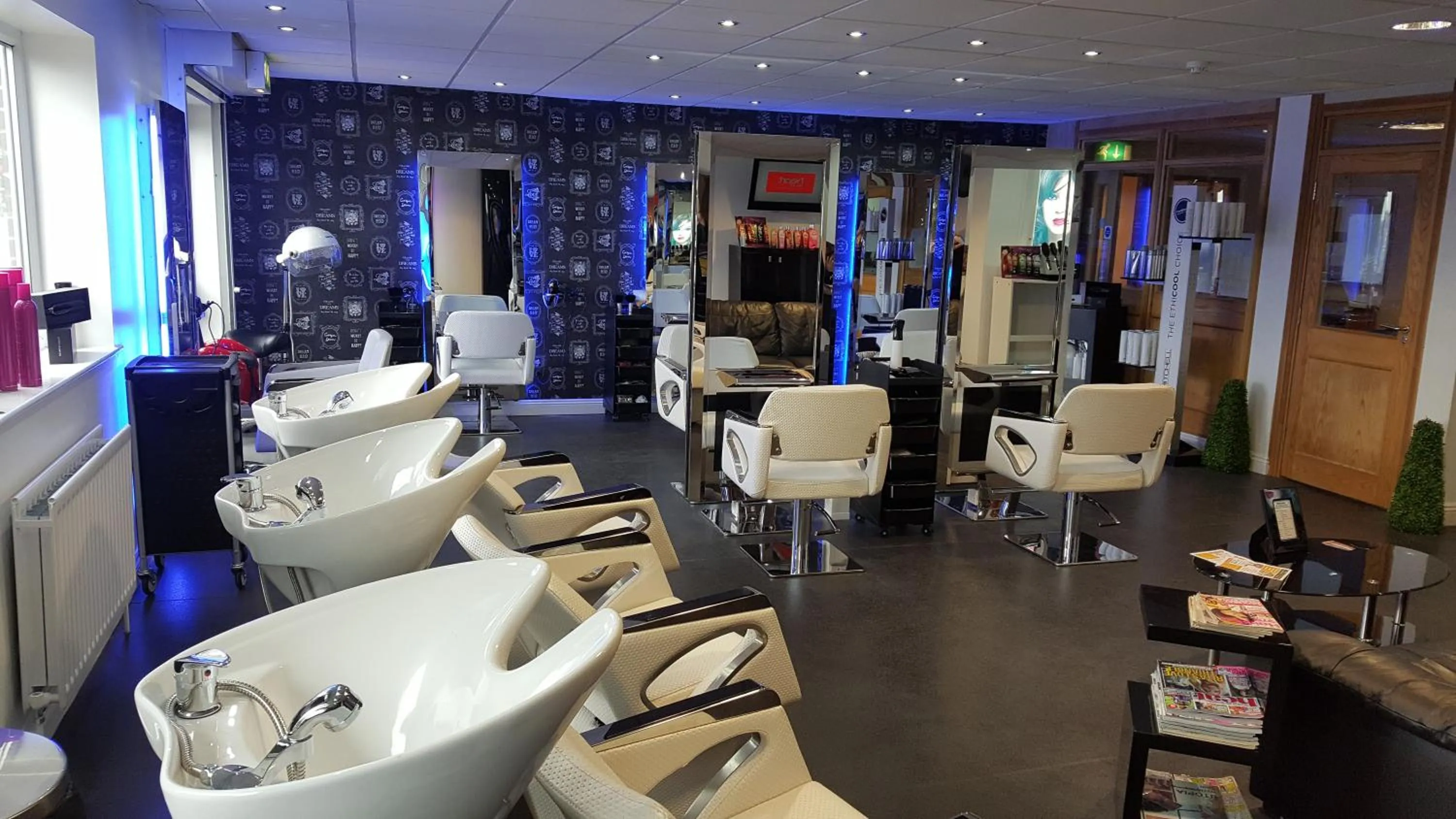 Area and facilities in Bells Hotel