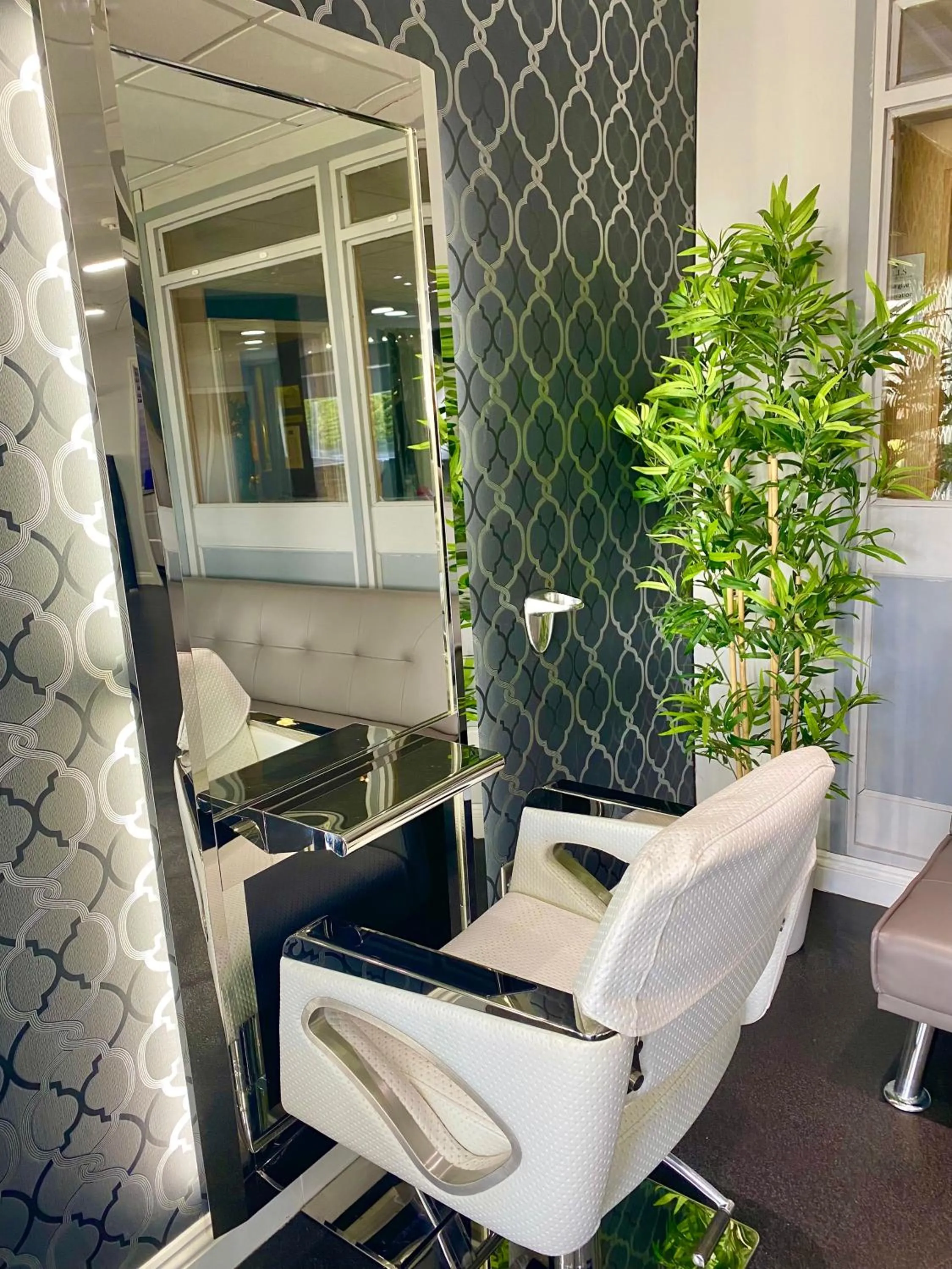 hair dryier in Bells Hotel