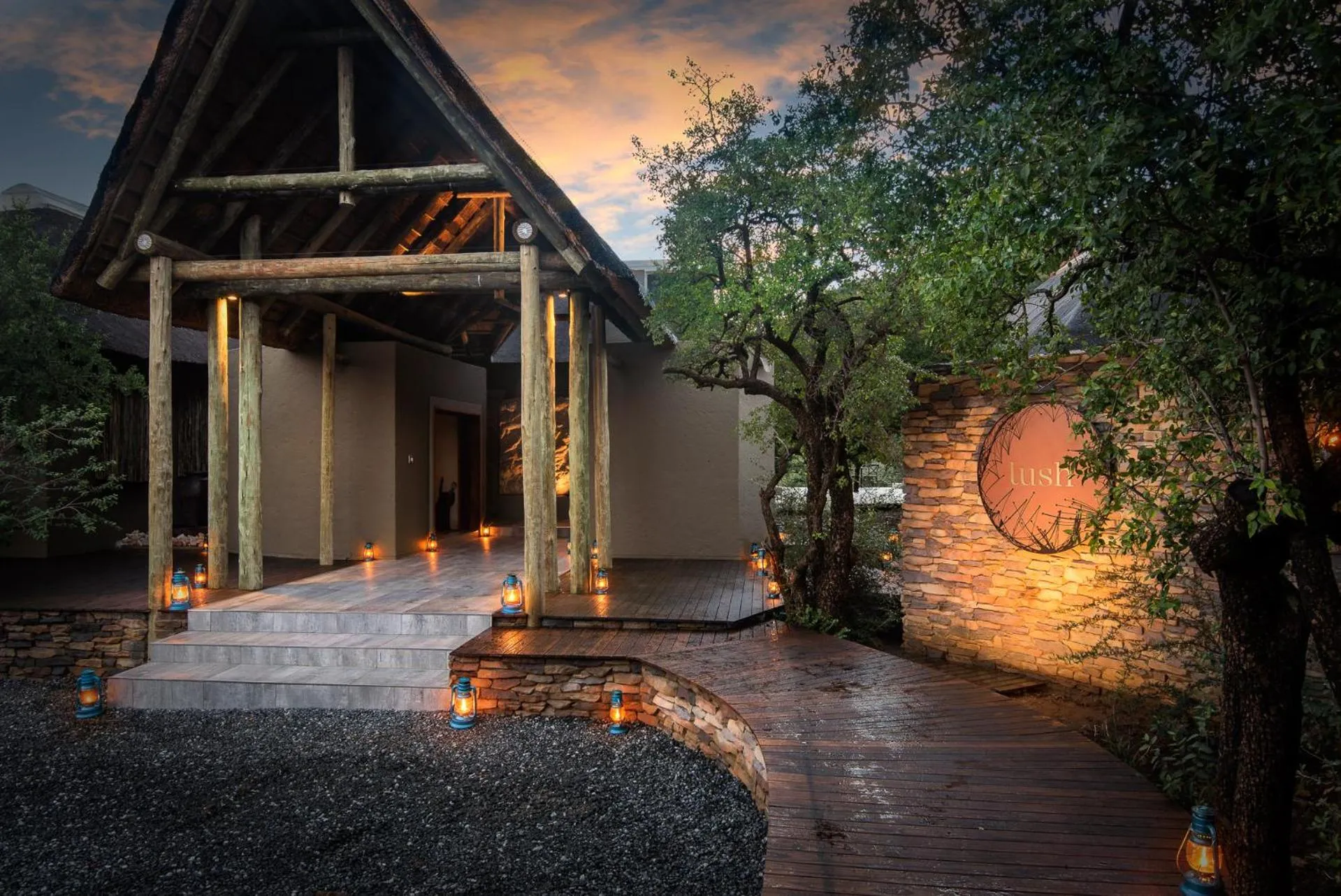 Facade/entrance in Lush Private Game Lodge