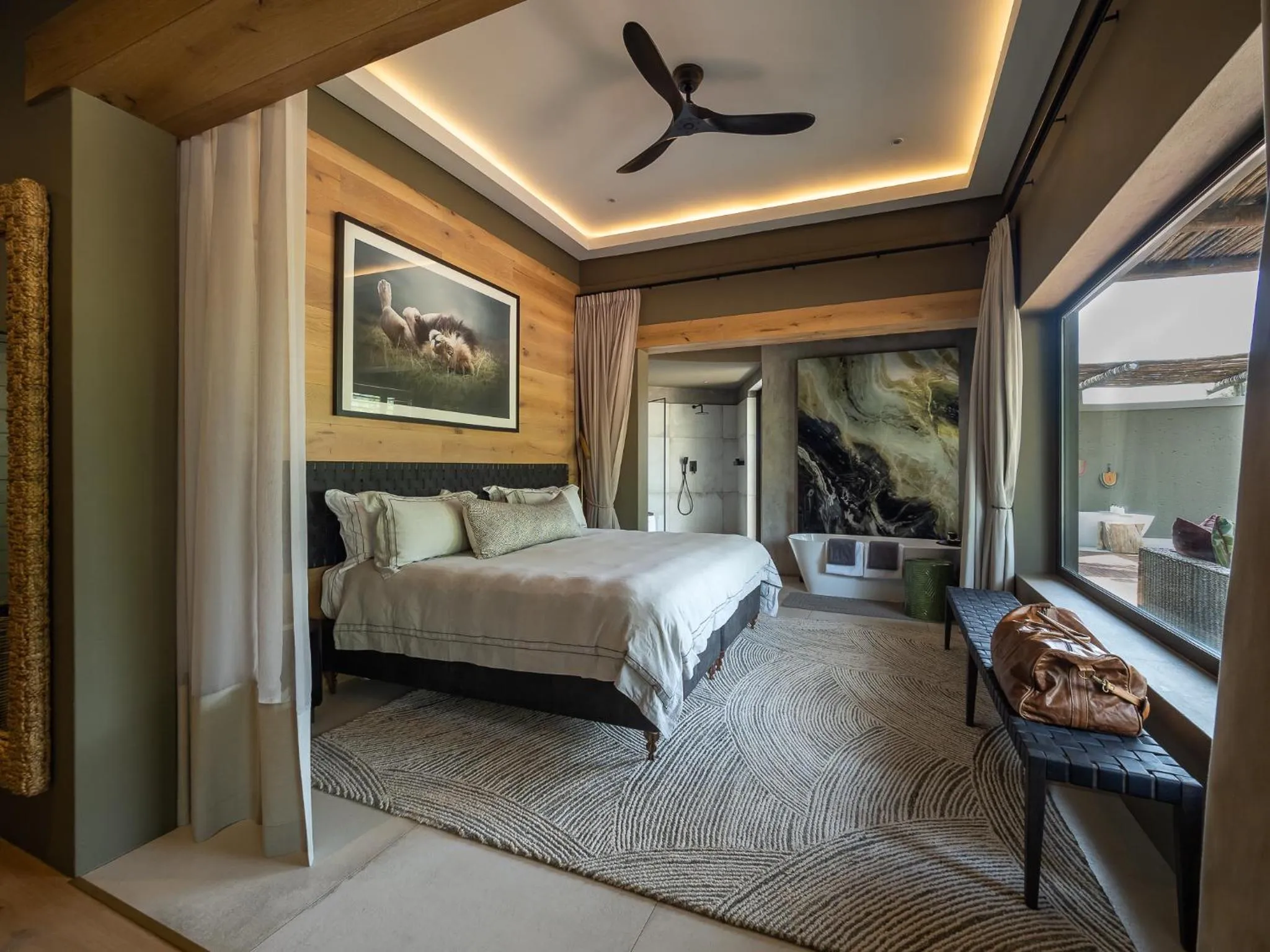 Bedroom, Bed in Lush Private Game Lodge