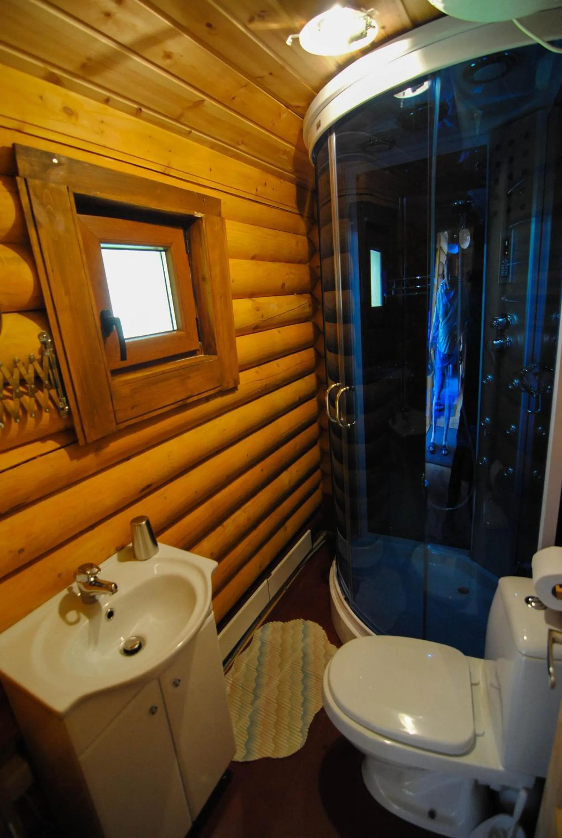 Bathroom in Eimio Vila