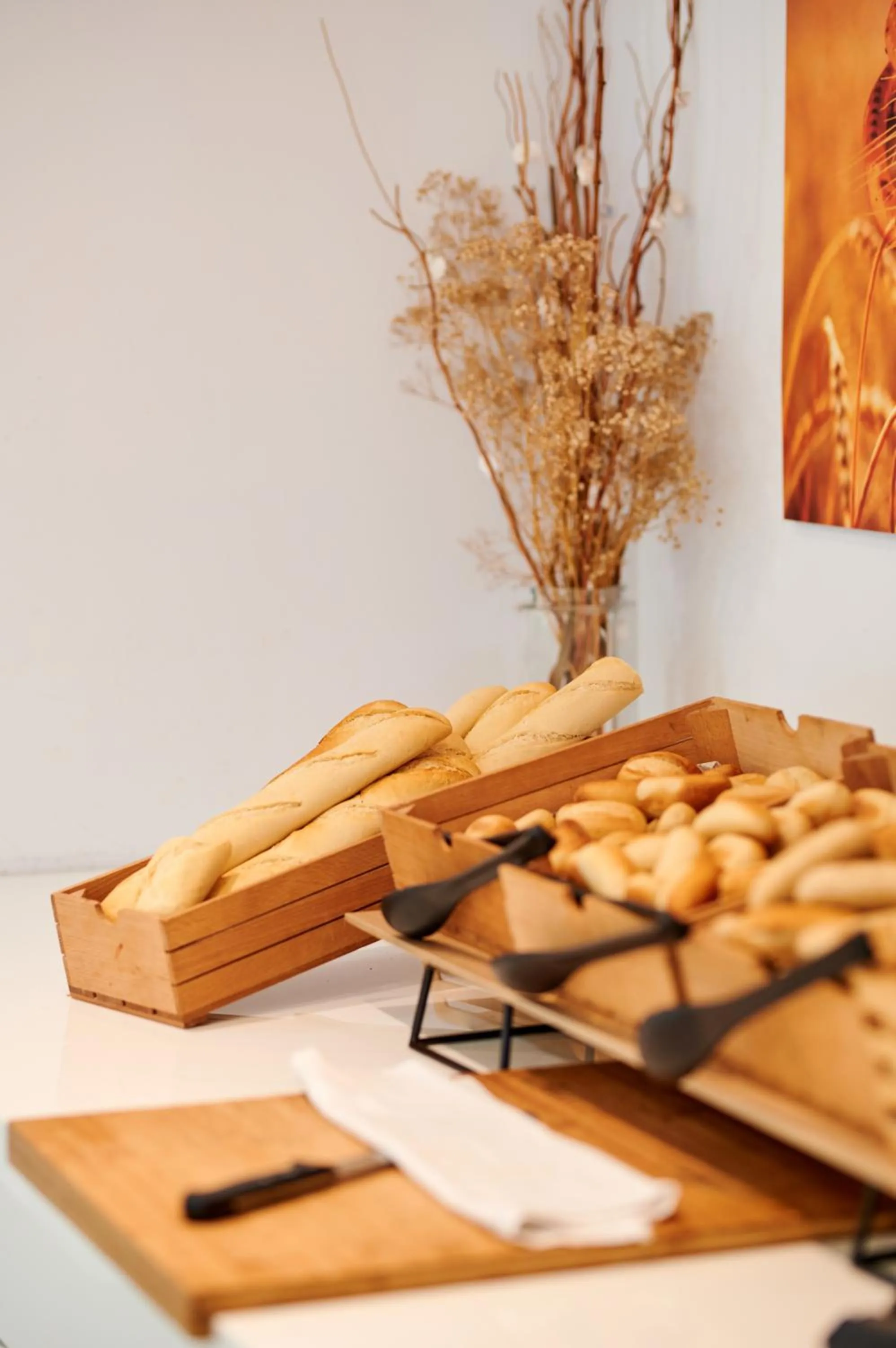 Restaurant/places to eat in AluaSun Continental Park Hotel & Apartments