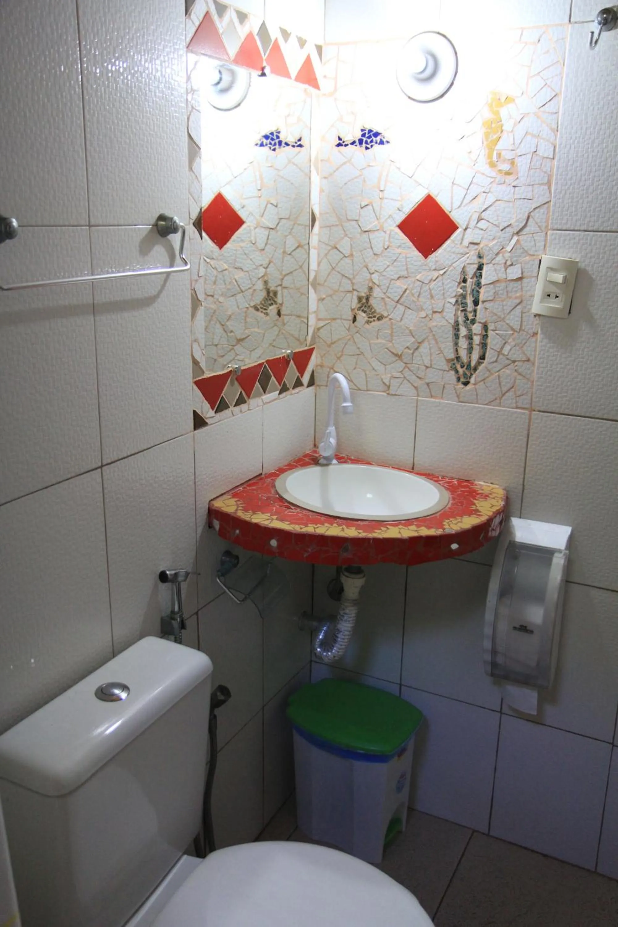 Standard Triple Room - single occupancy in Imbassaí Pousada Hostel Lujimba