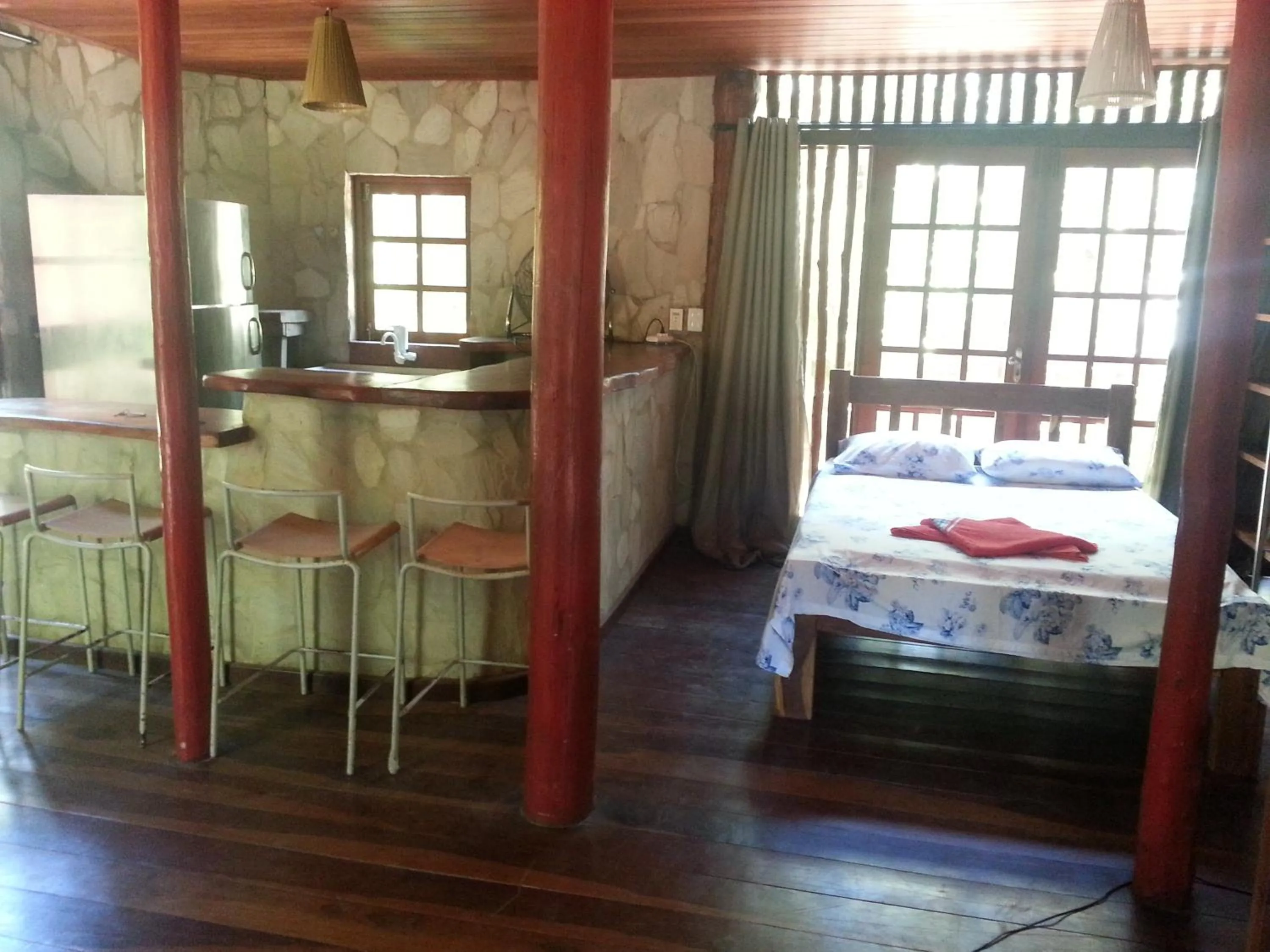 Chalet with Private Bathroom in Imbassaí Pousada Hostel Lujimba