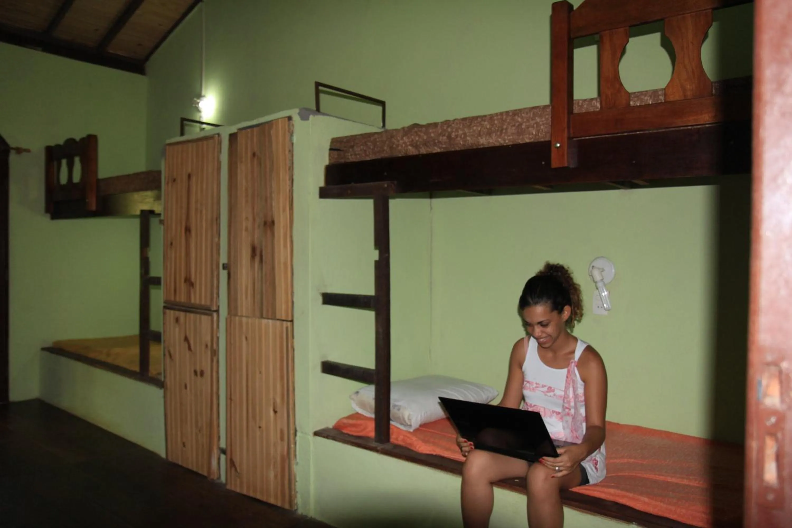 Bed in 6-Bed Female Dormitory Room in Imbassaí Pousada Hostel Lujimba