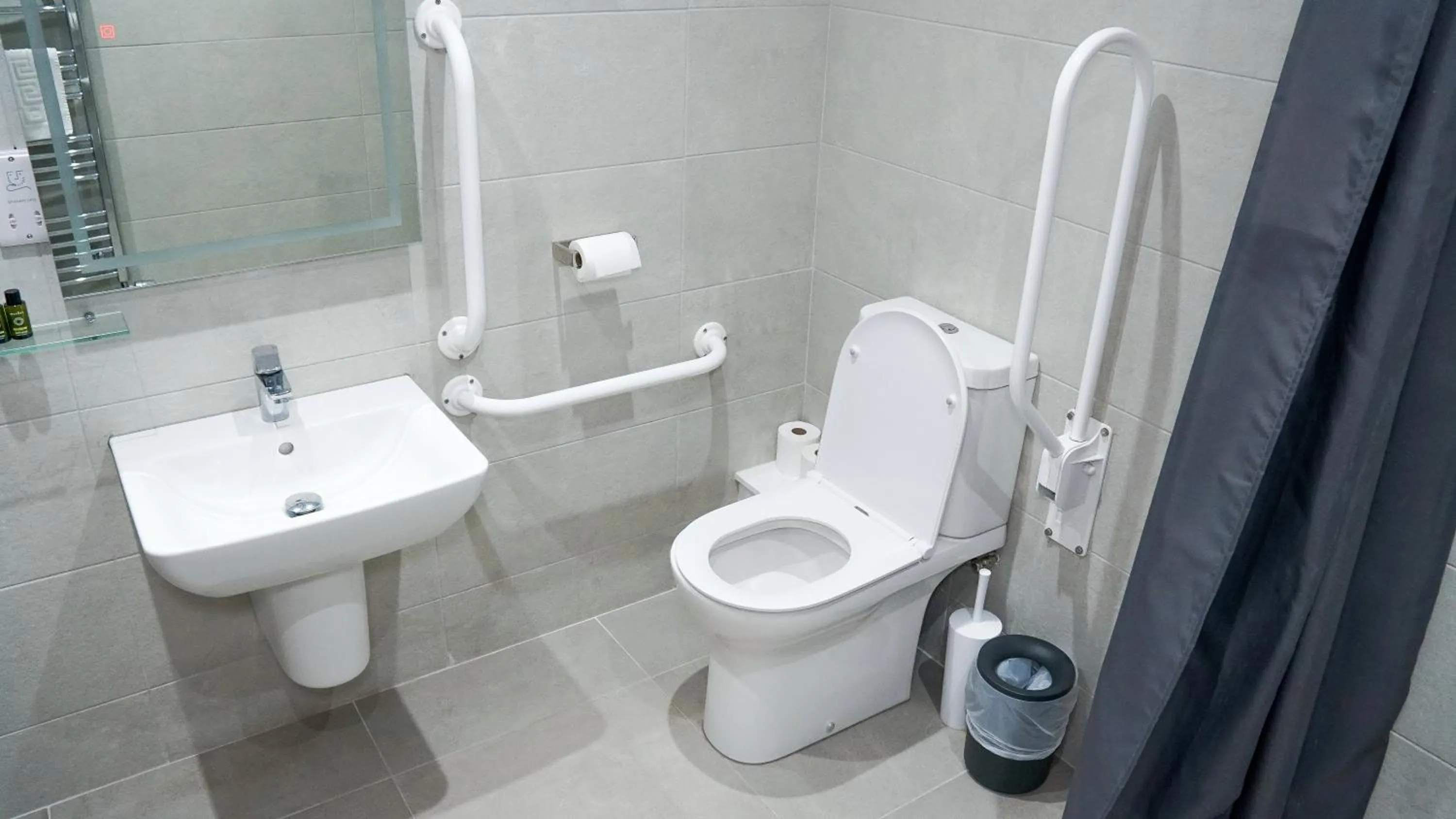 Facility for disabled guests in Penrhos Park