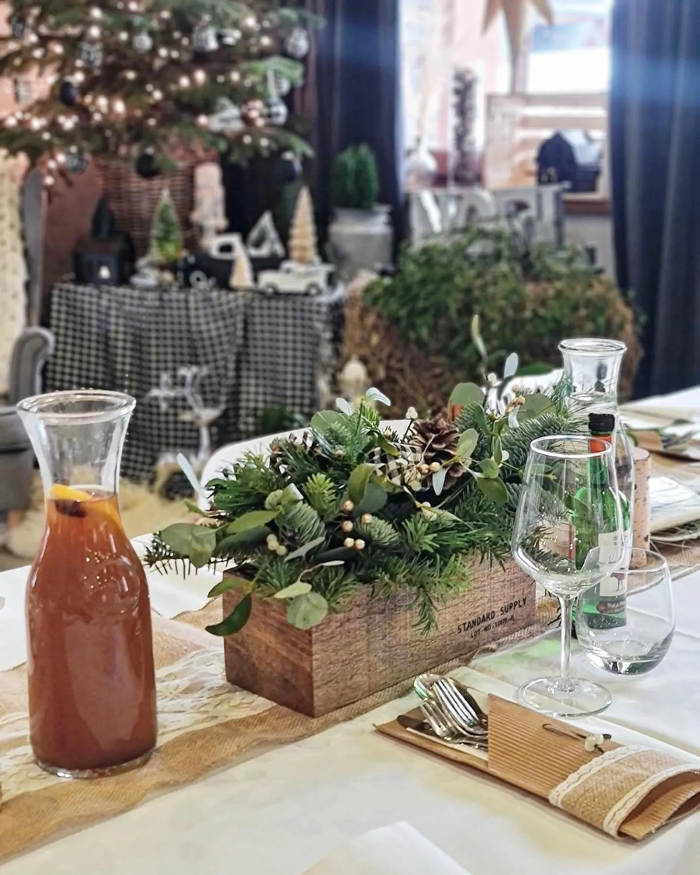 Dining area in Silverton -sauna,jacuzzi,mini siłownia,bar sezonowy, przyjazny rodzinom