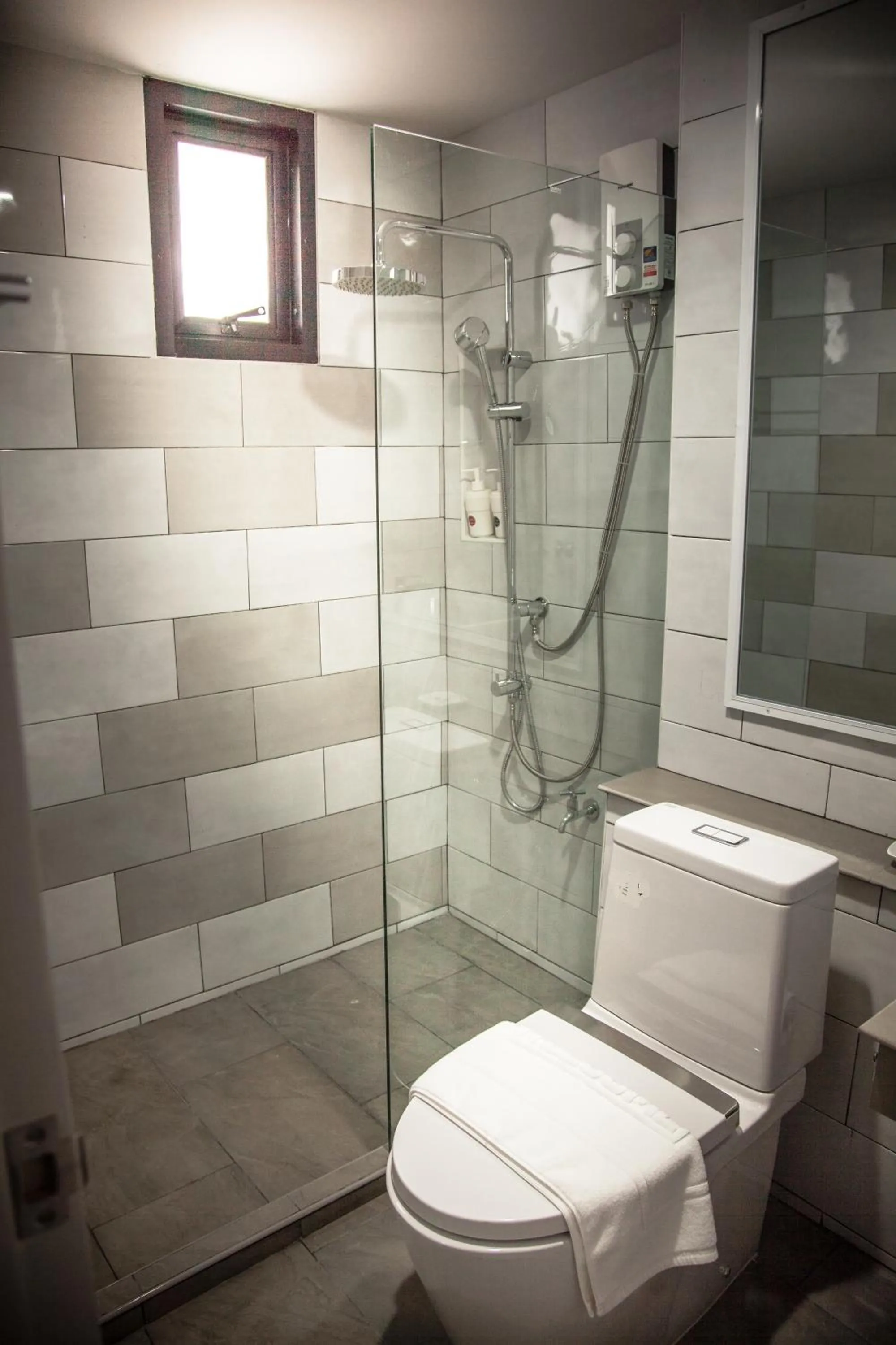 Bathroom in M1 Hotel