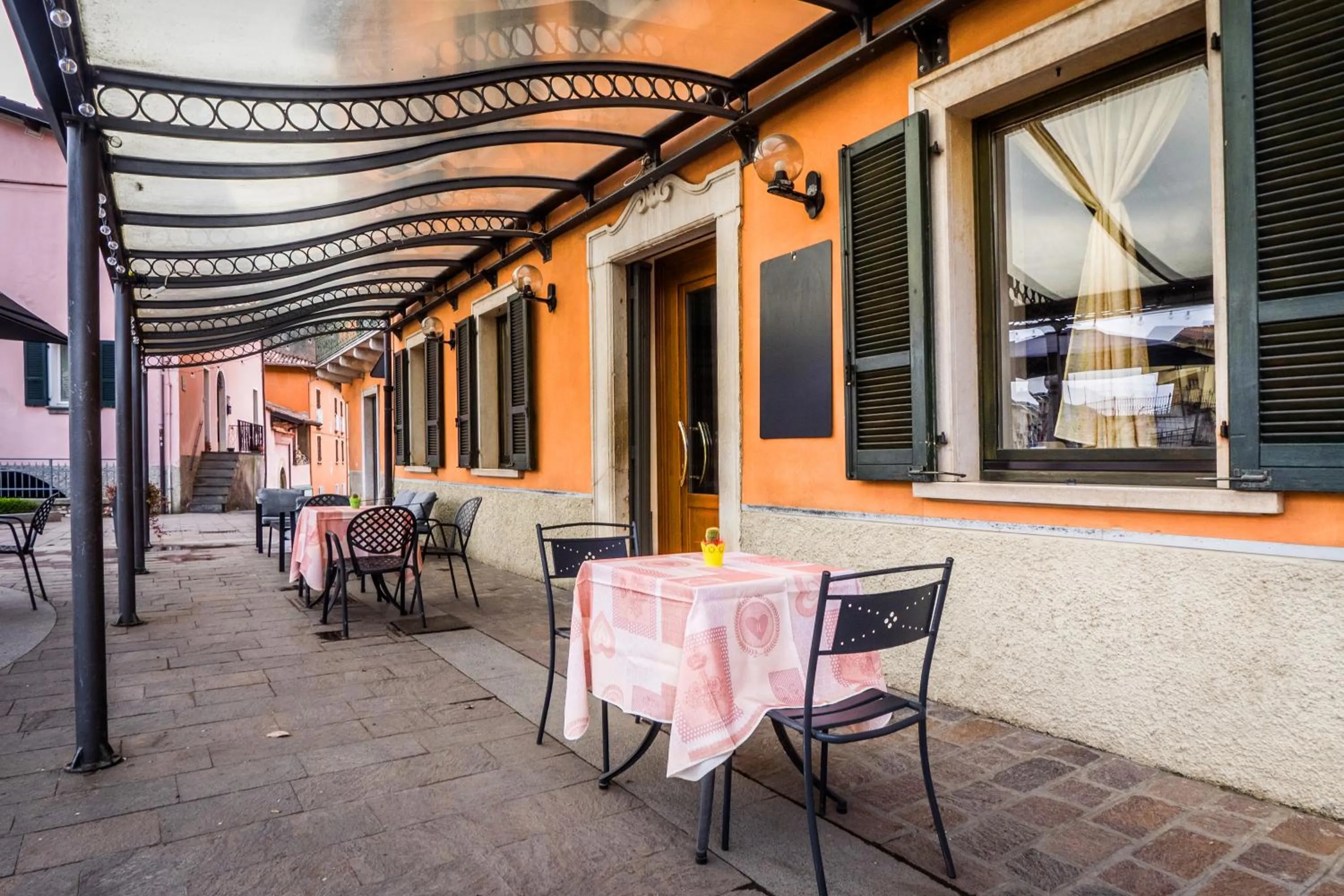 Property building in Al Vecchio Palazzo