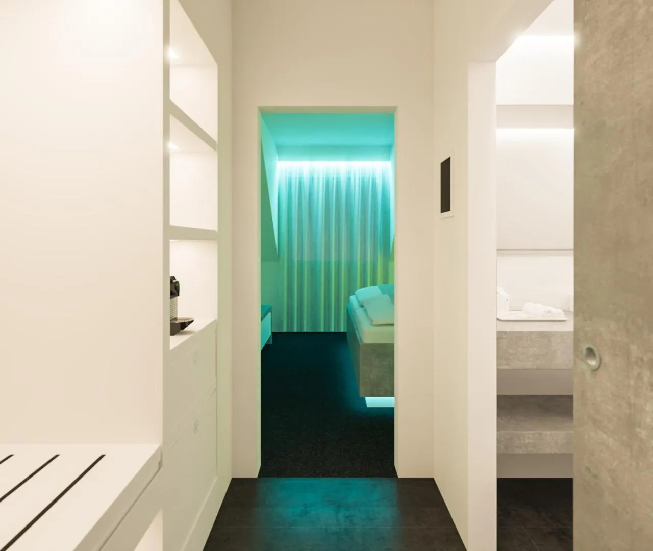 Photo of the whole room, Bed in smartel at The Unbrexit