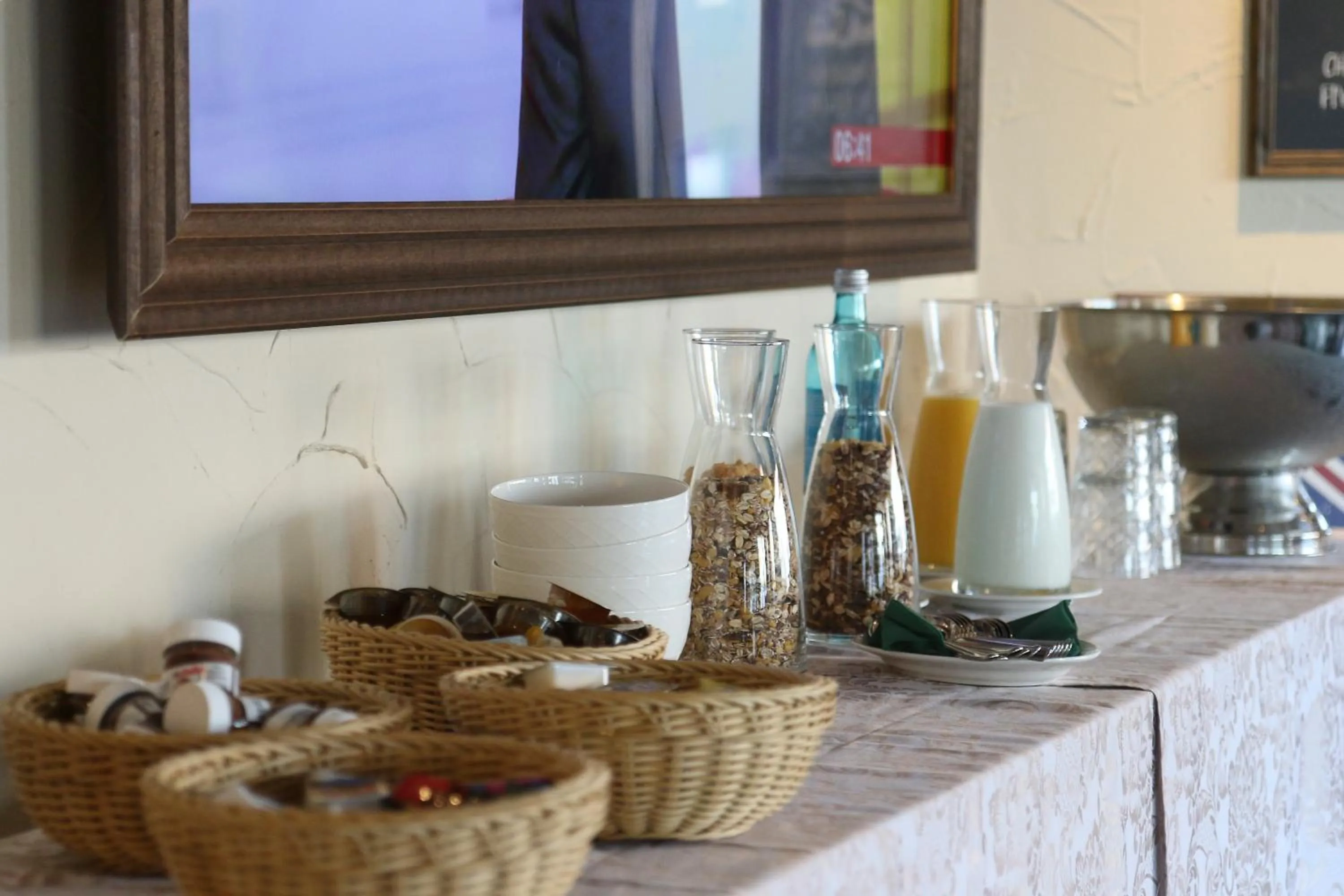 Breakfast in smartel at The Unbrexit