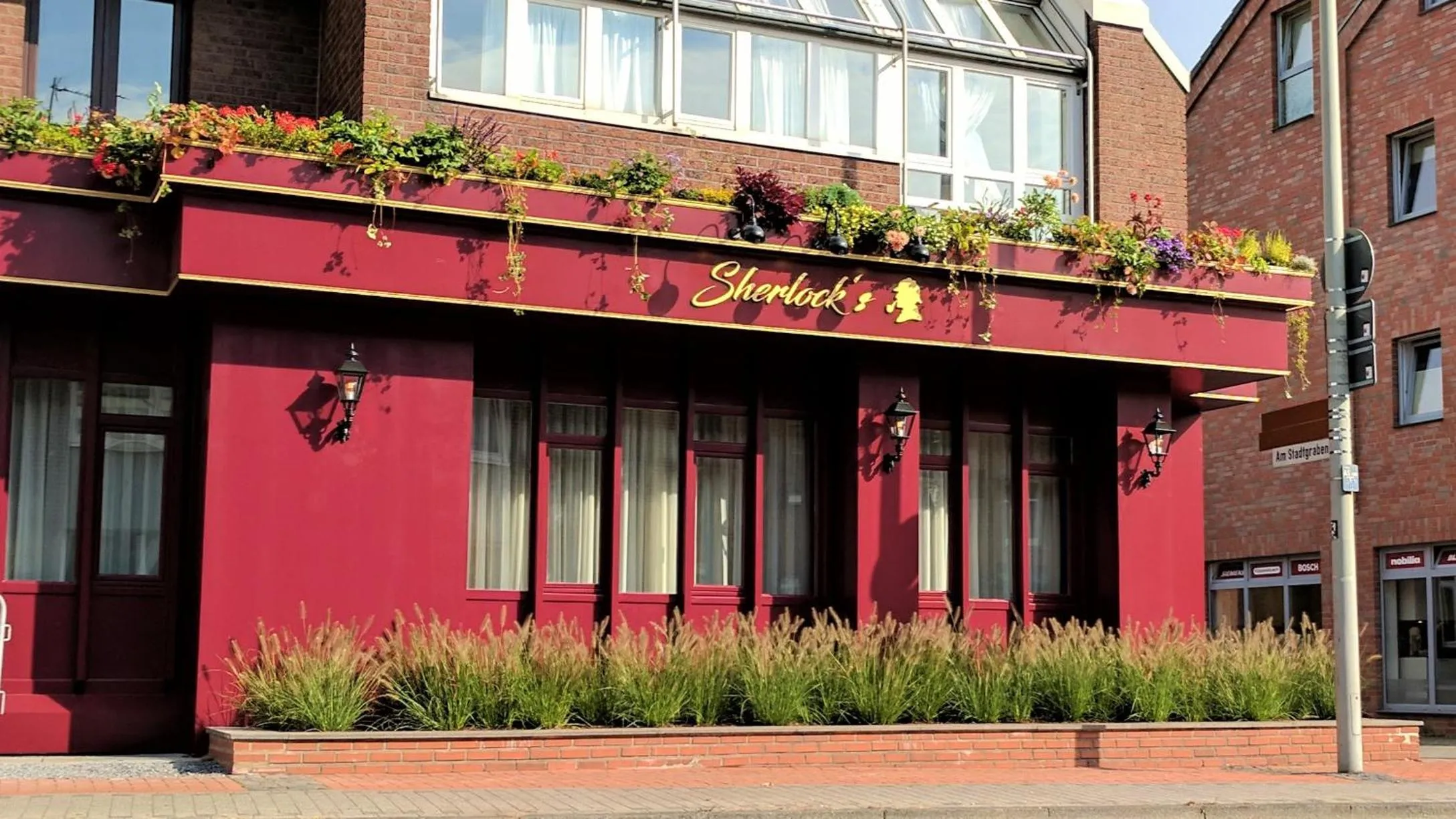 Restaurant/places to eat in smartel at The Unbrexit