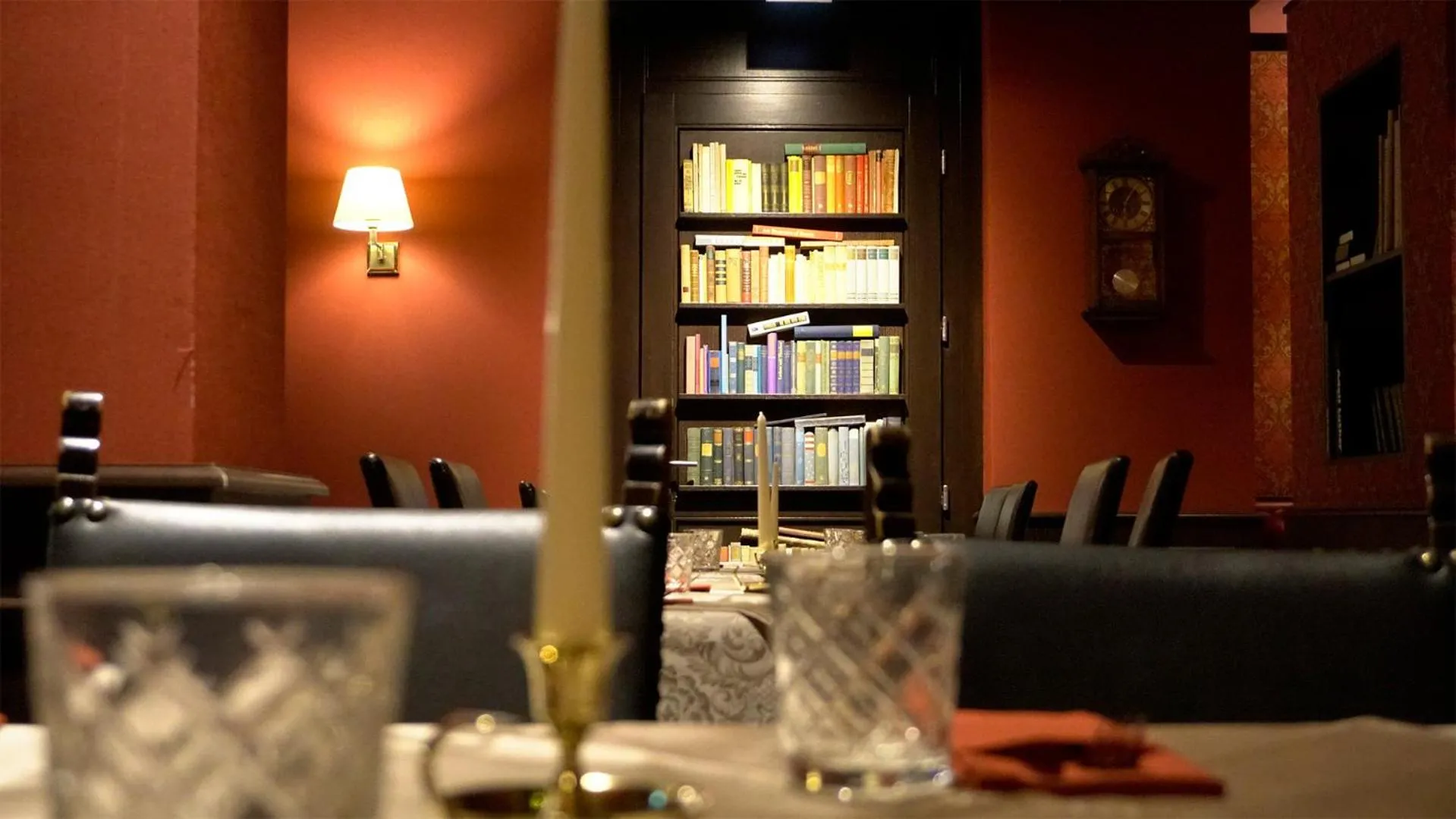 Restaurant/places to eat in smartel at The Unbrexit