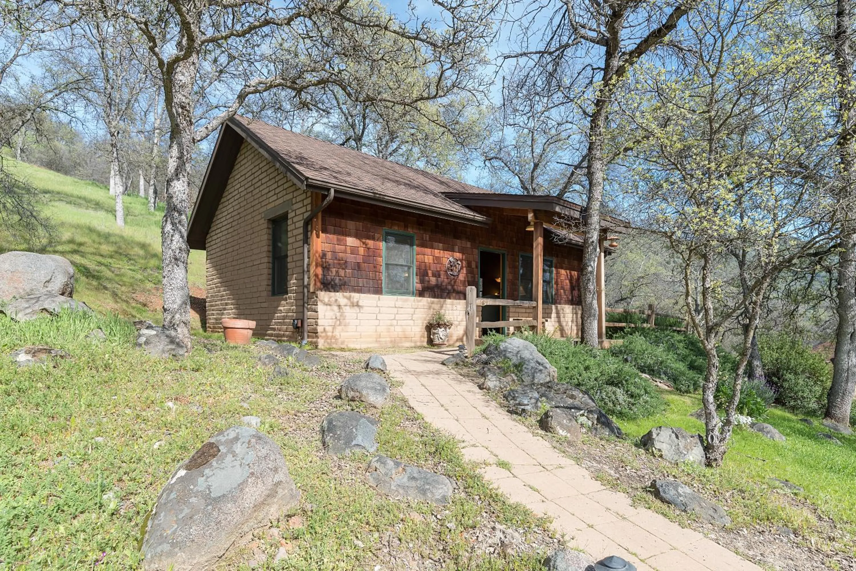 Property building in Homestead Cottages