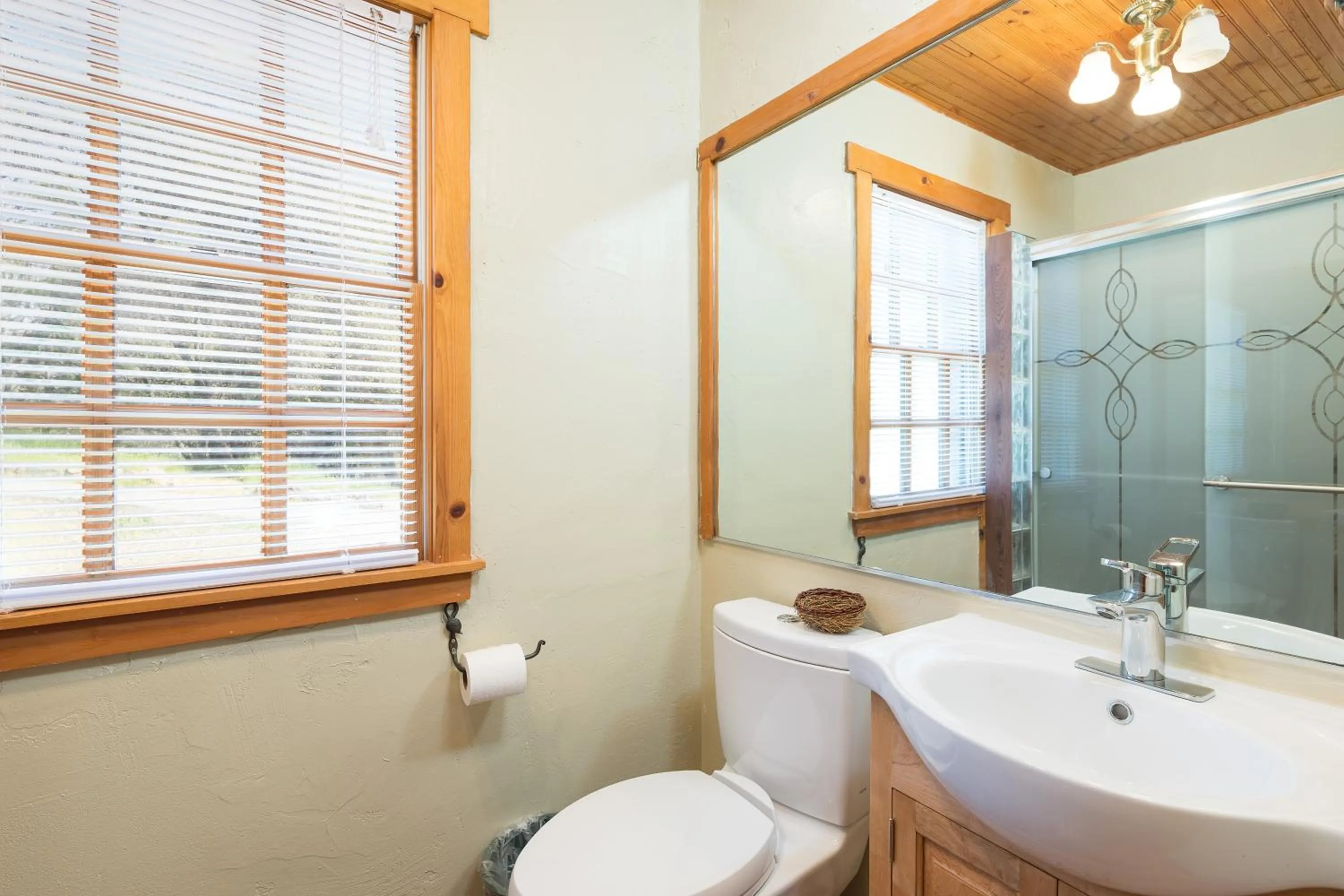 Bathroom in Homestead Cottages