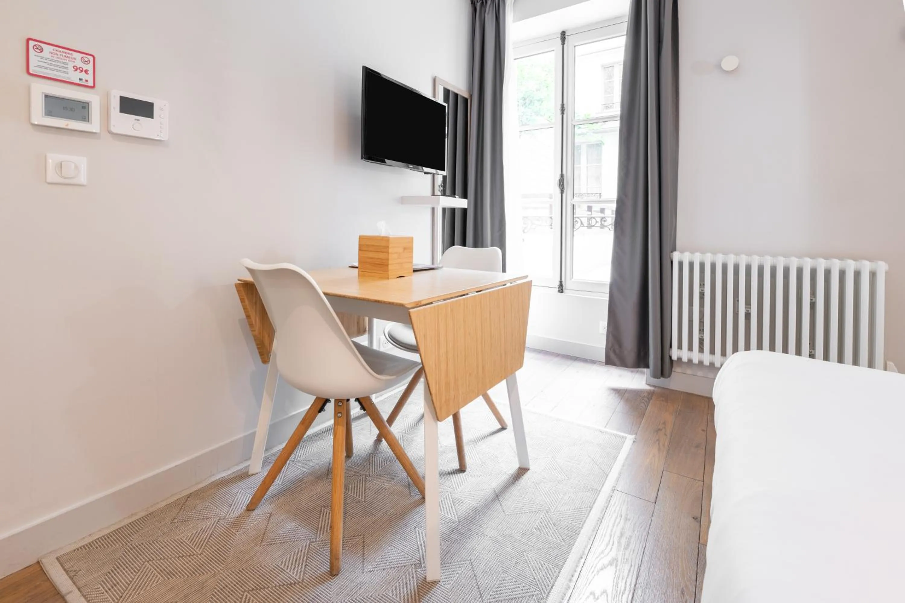 Bed in Apparts de l'Oncle Louis