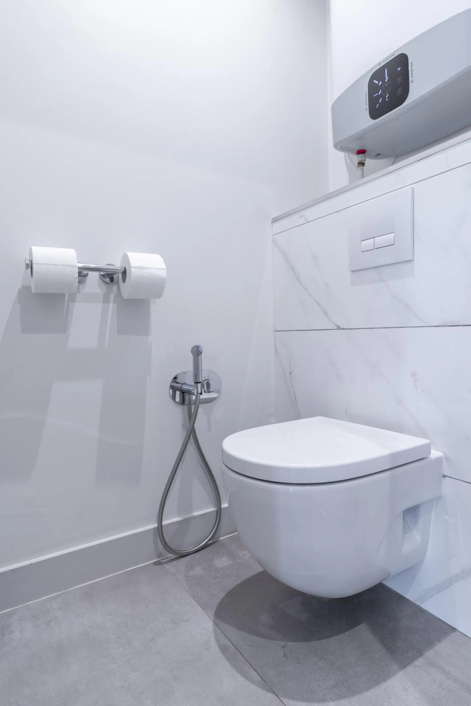 Toilet in Apparts de l'Oncle Louis