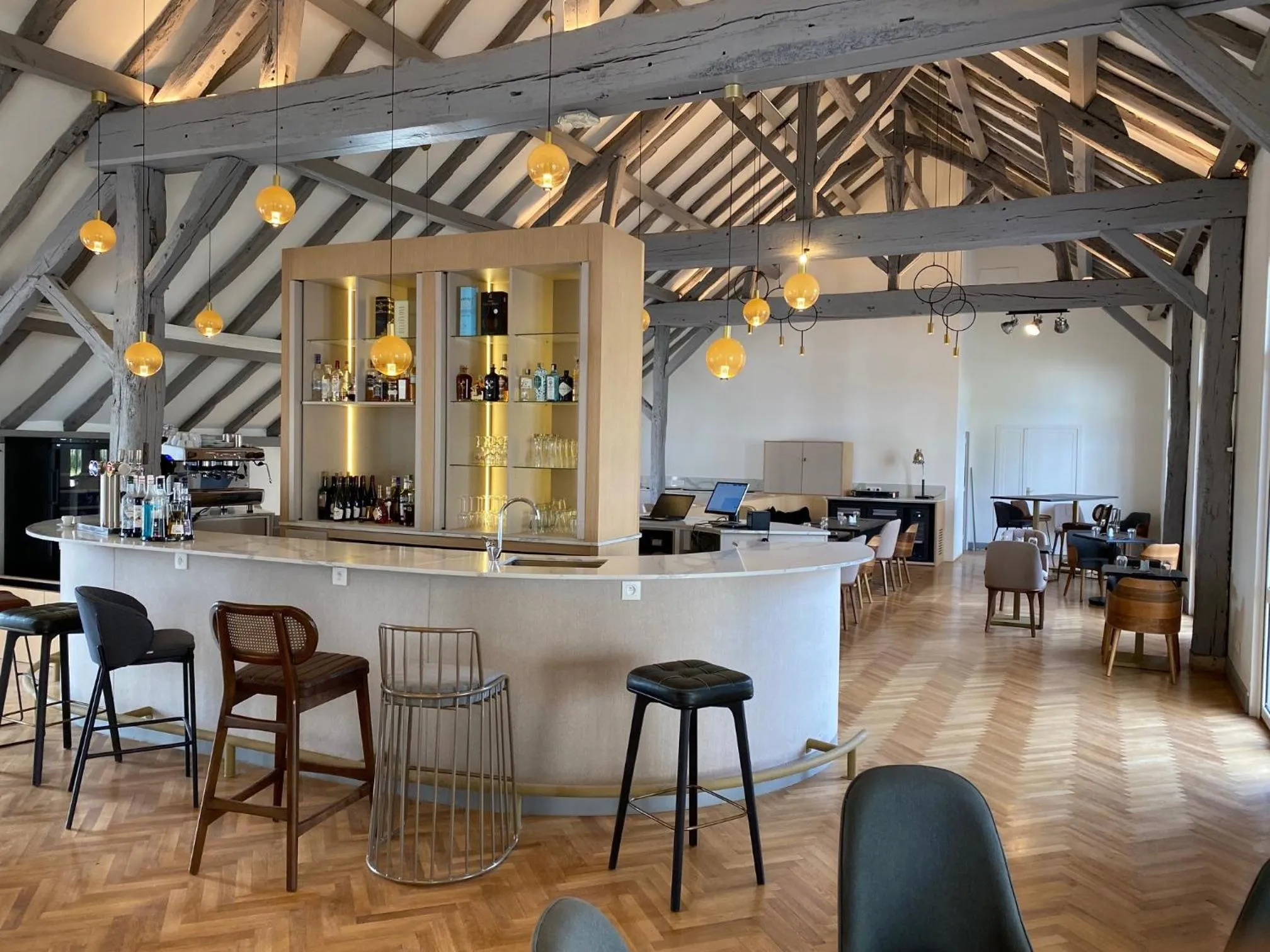 Lounge or bar in La Clef des Châteaux