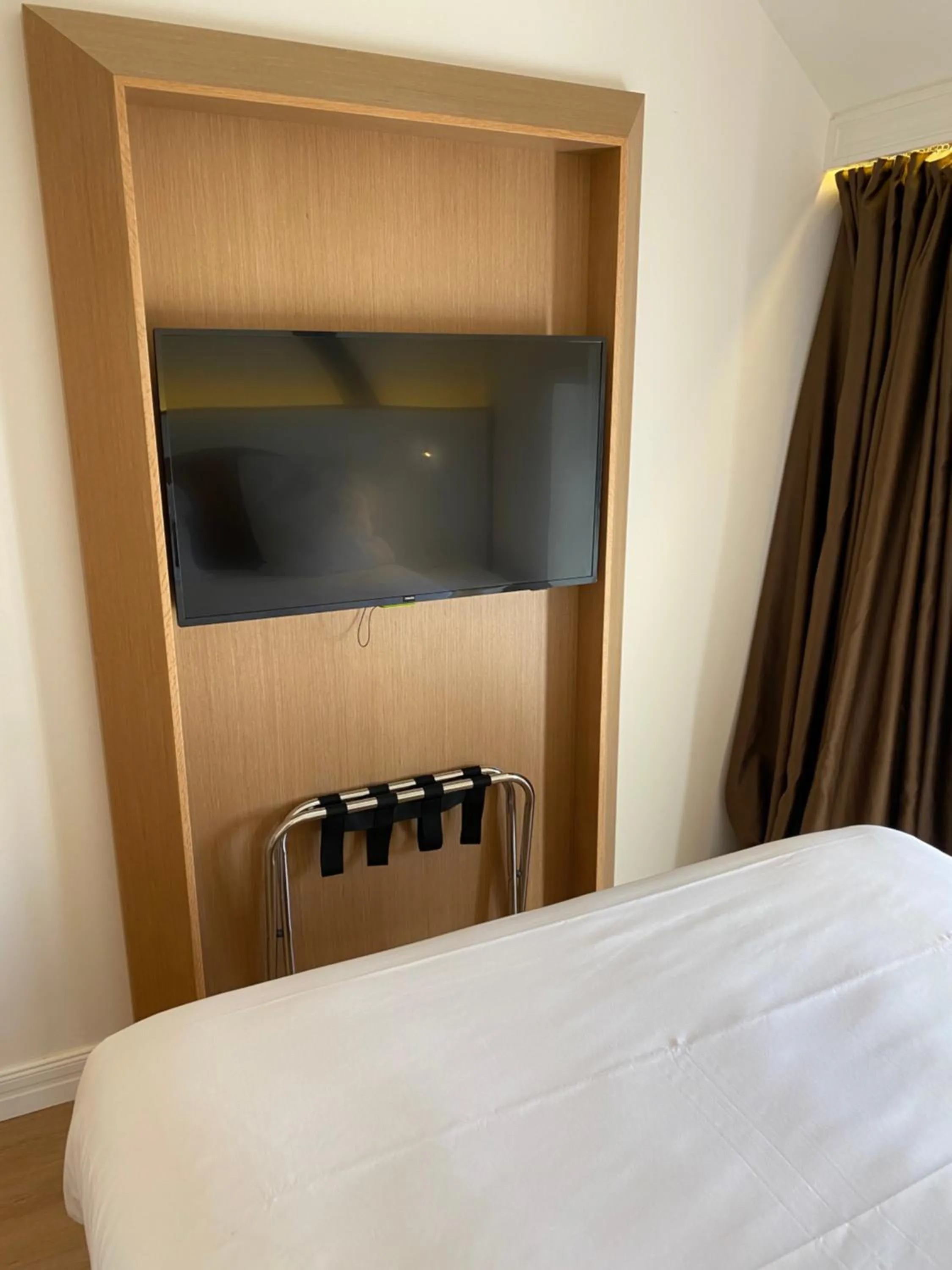 Bedroom, Bed in La Clef des Châteaux