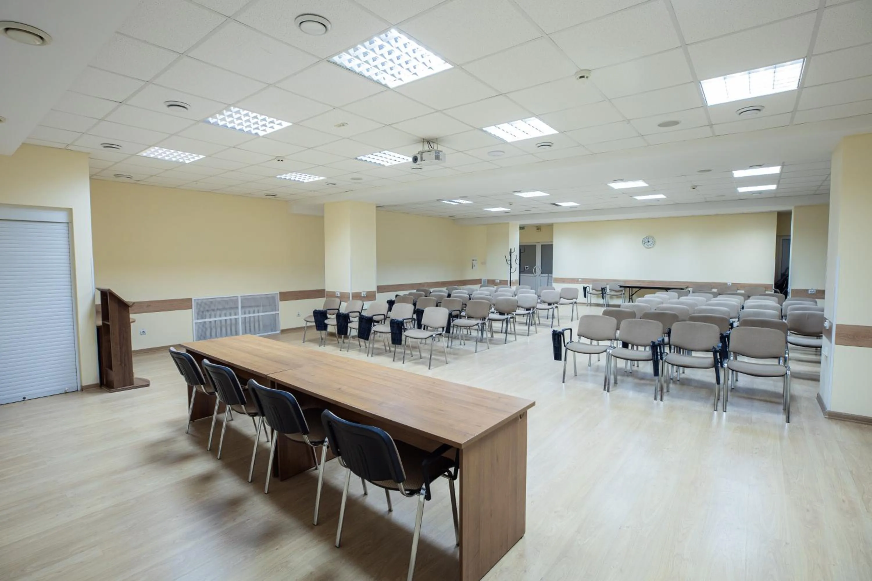 Meeting/conference room in Hotel Mir