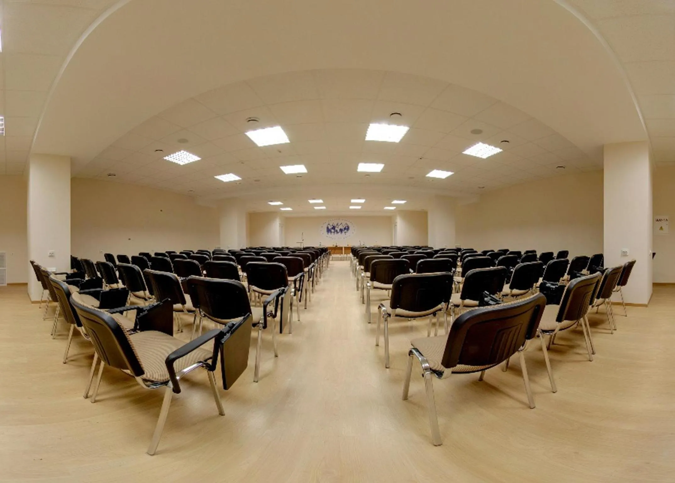 Business facilities in Hotel Mir