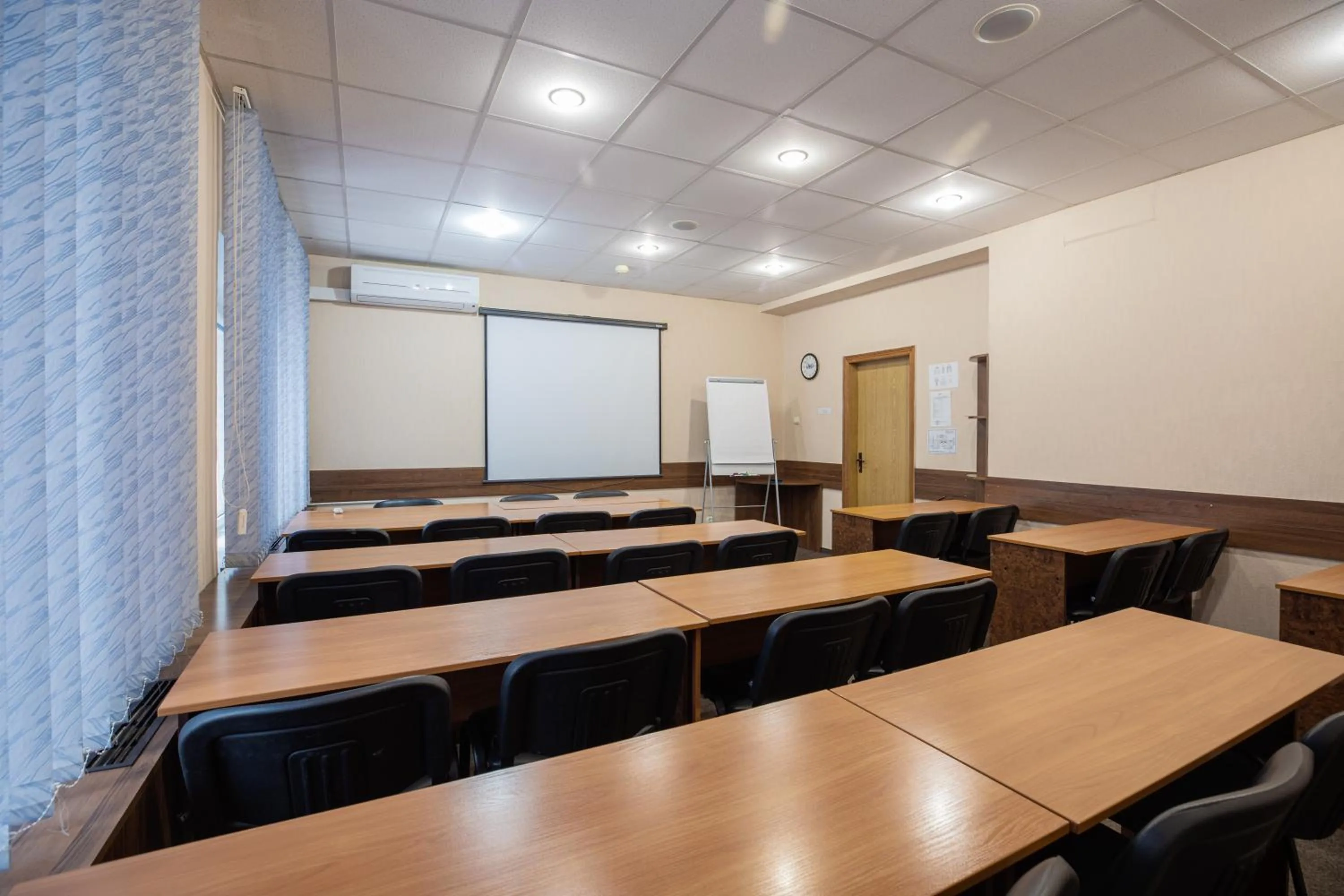 Meeting/conference room in Hotel Mir