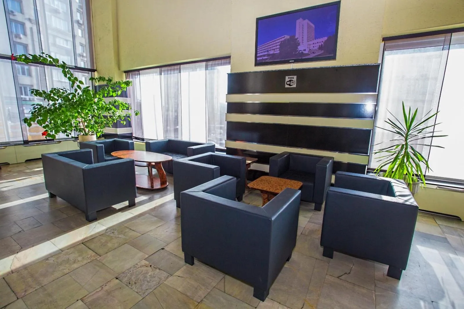 Lobby or reception in Hotel Mir