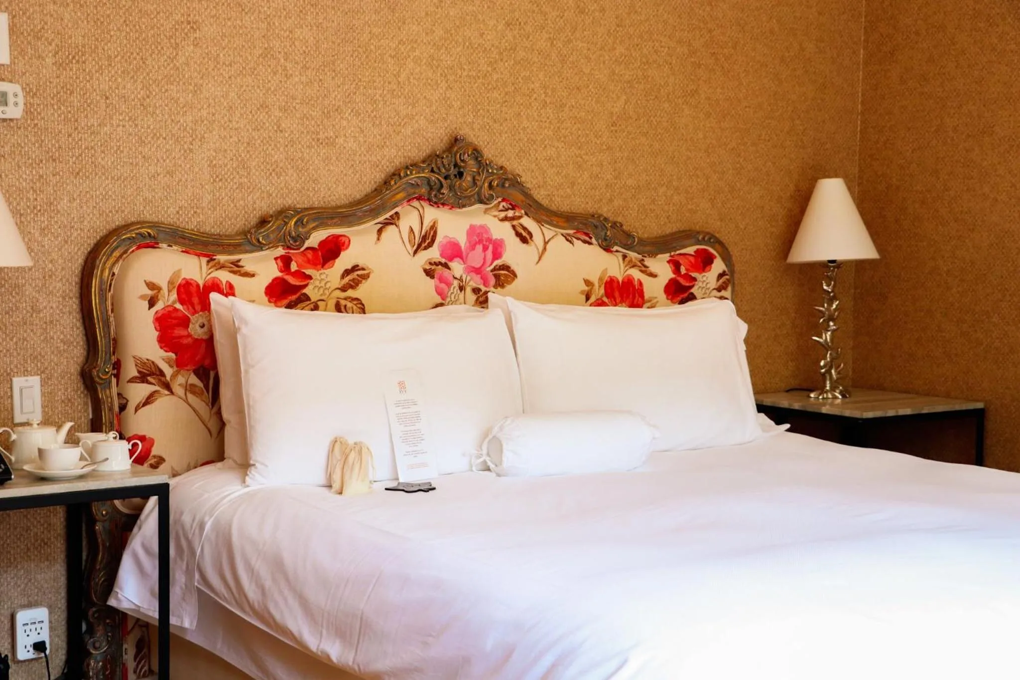 Bed in The Ivy at Verity