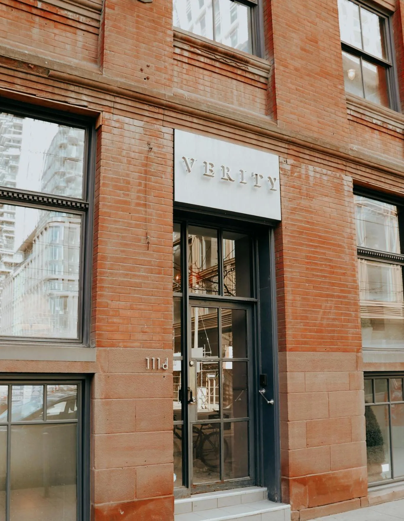 Facade/entrance in The Ivy at Verity