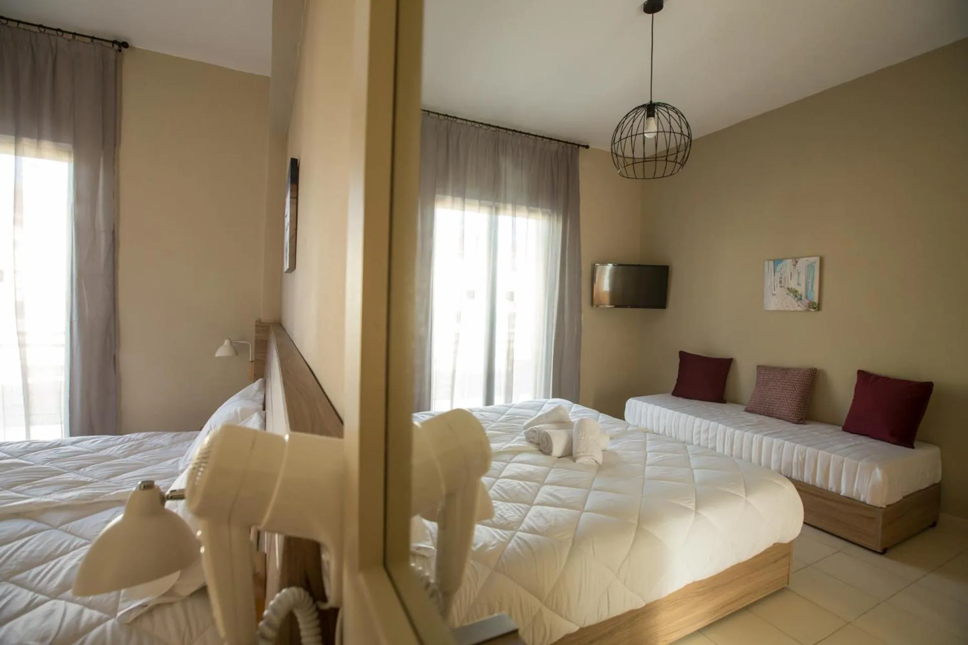 Photo of the whole room in Ilaeira rooms