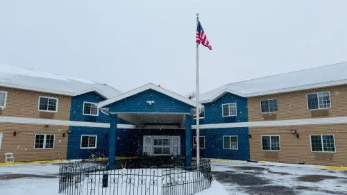 AmericInn by Wyndham Lake Mills