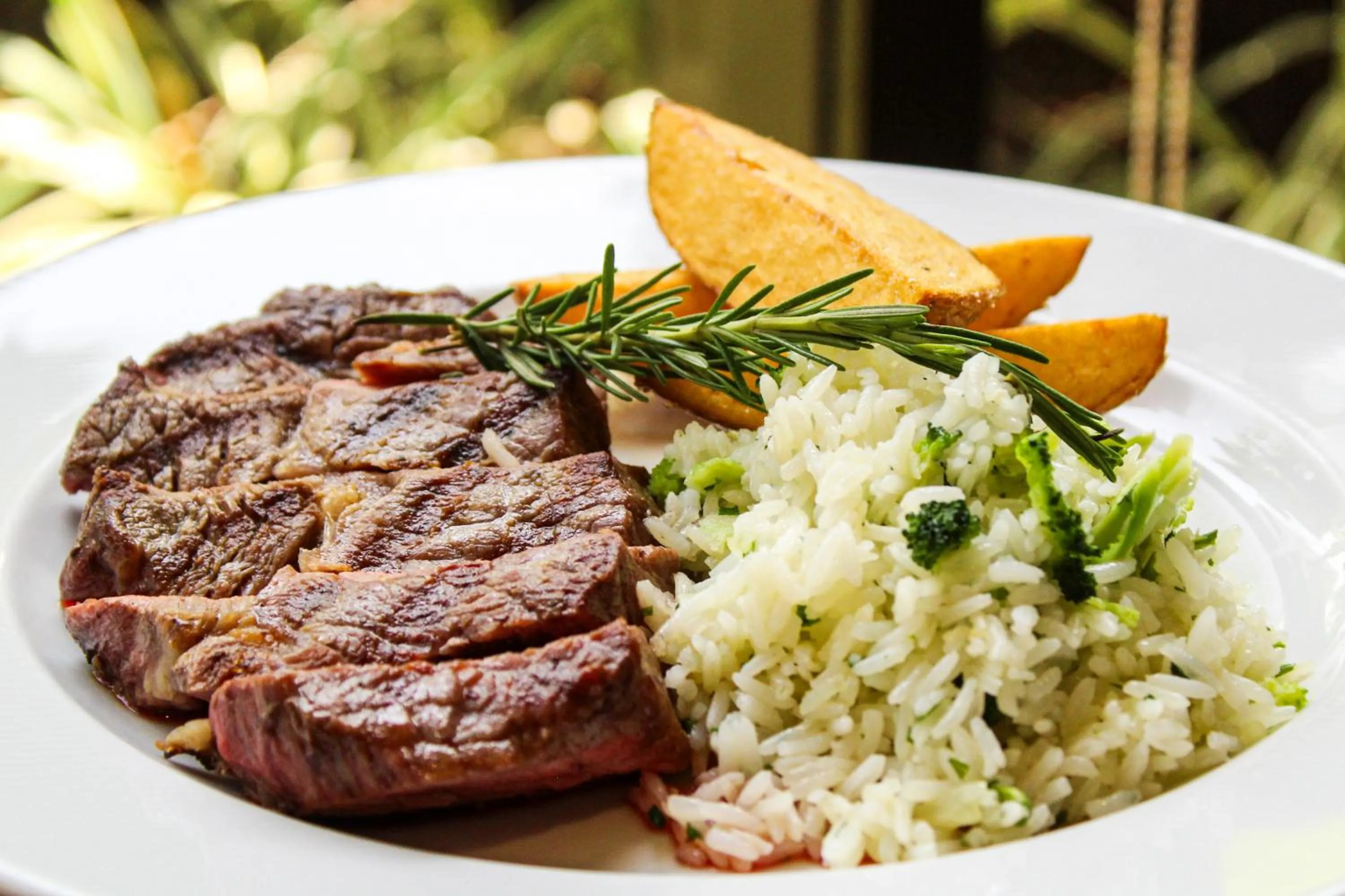 Restaurant/places to eat in Hotel JP Ribeirão Preto Resort & Convenções by Nacional Inn