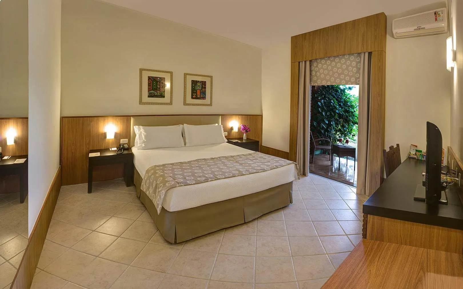 Bed in Hotel JP Ribeirão Preto Resort & Convenções by Nacional Inn