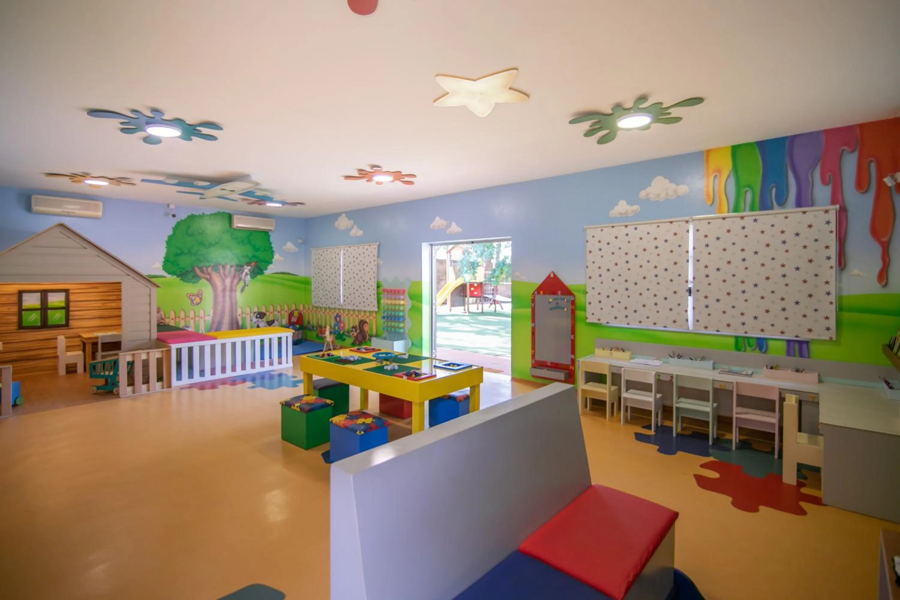 Property building in Hotel JP Ribeirão Preto Resort & Convenções by Nacional Inn