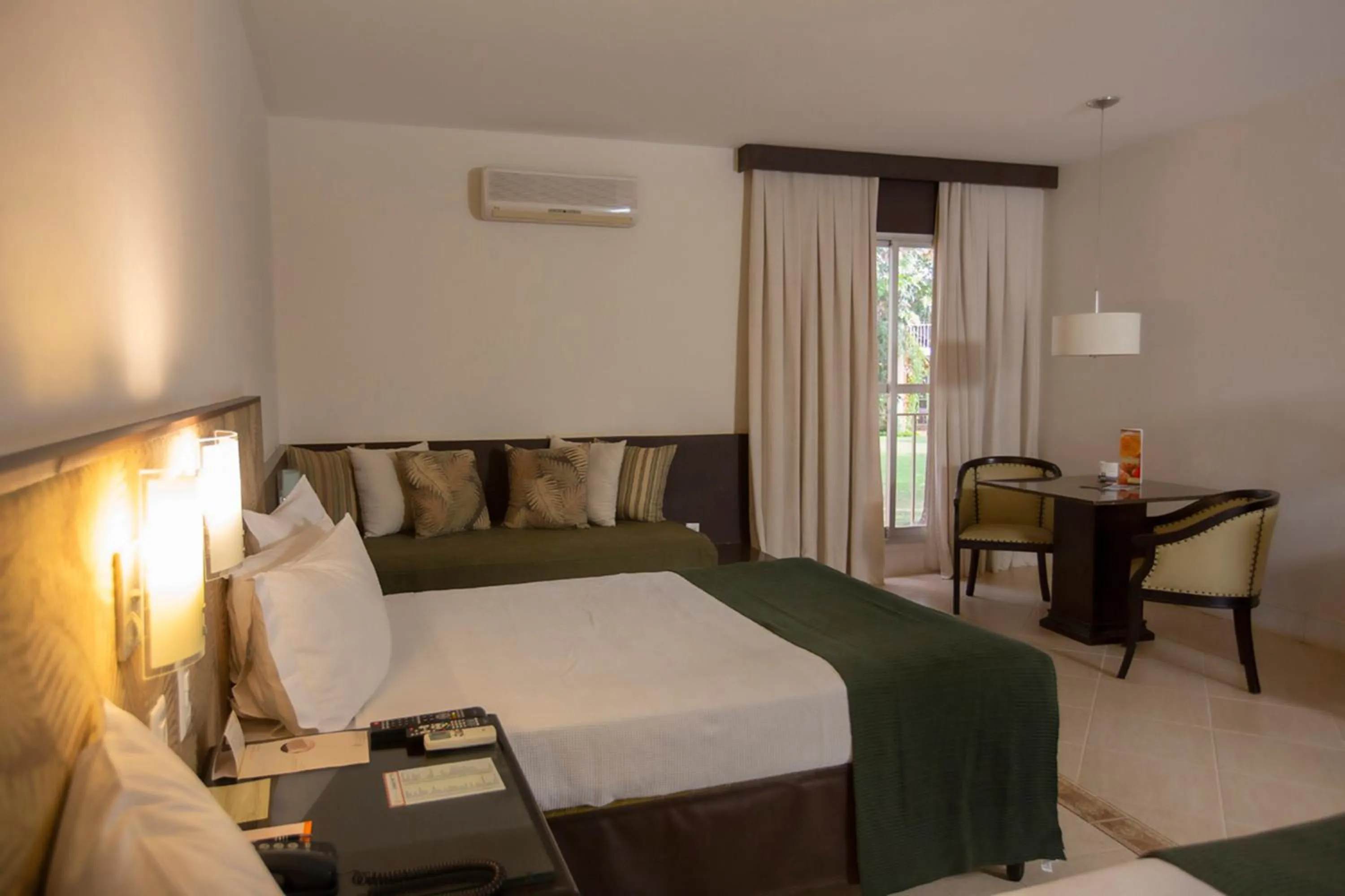 Bed in Hotel JP Ribeirão Preto Resort & Convenções by Nacional Inn