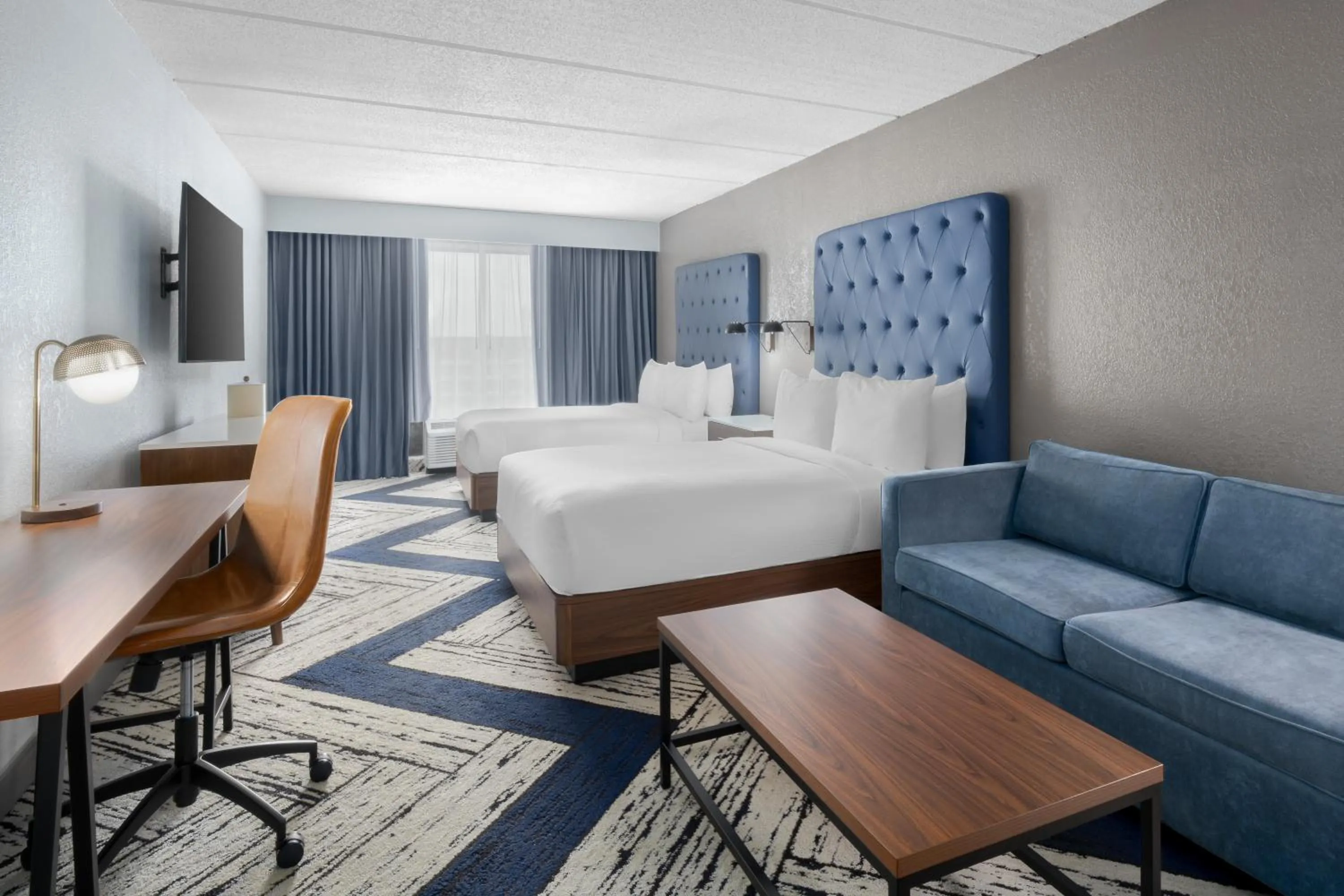 Photo of the whole room in Four Points by Sheraton College Park Atlanta Airport